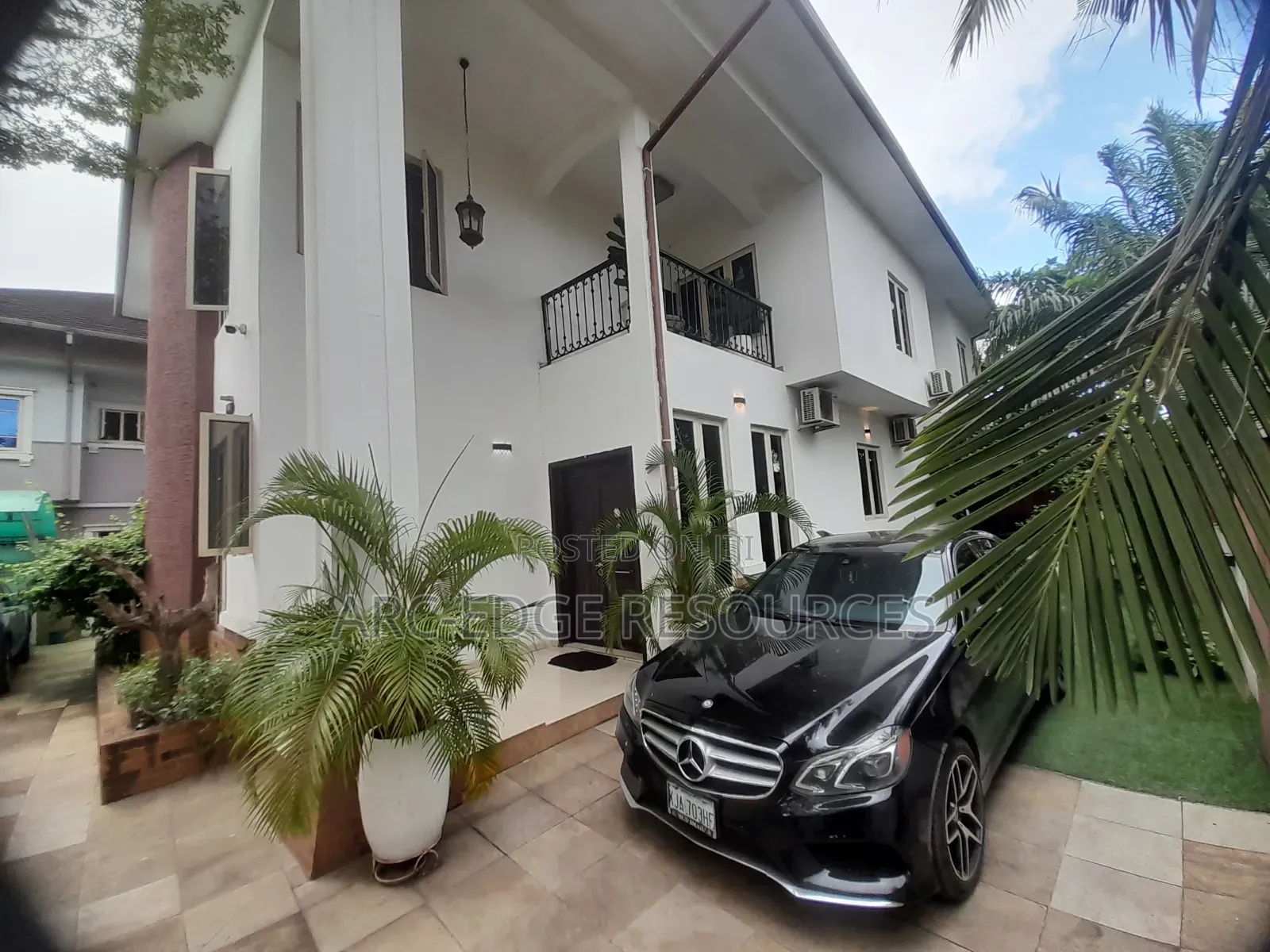 5bdrm Duplex in Amuwo-Odofin for sale in Amuwo-Odofin