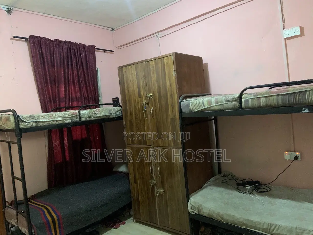 Furnished 10bdrm House in Akoka for rent in Akoka
