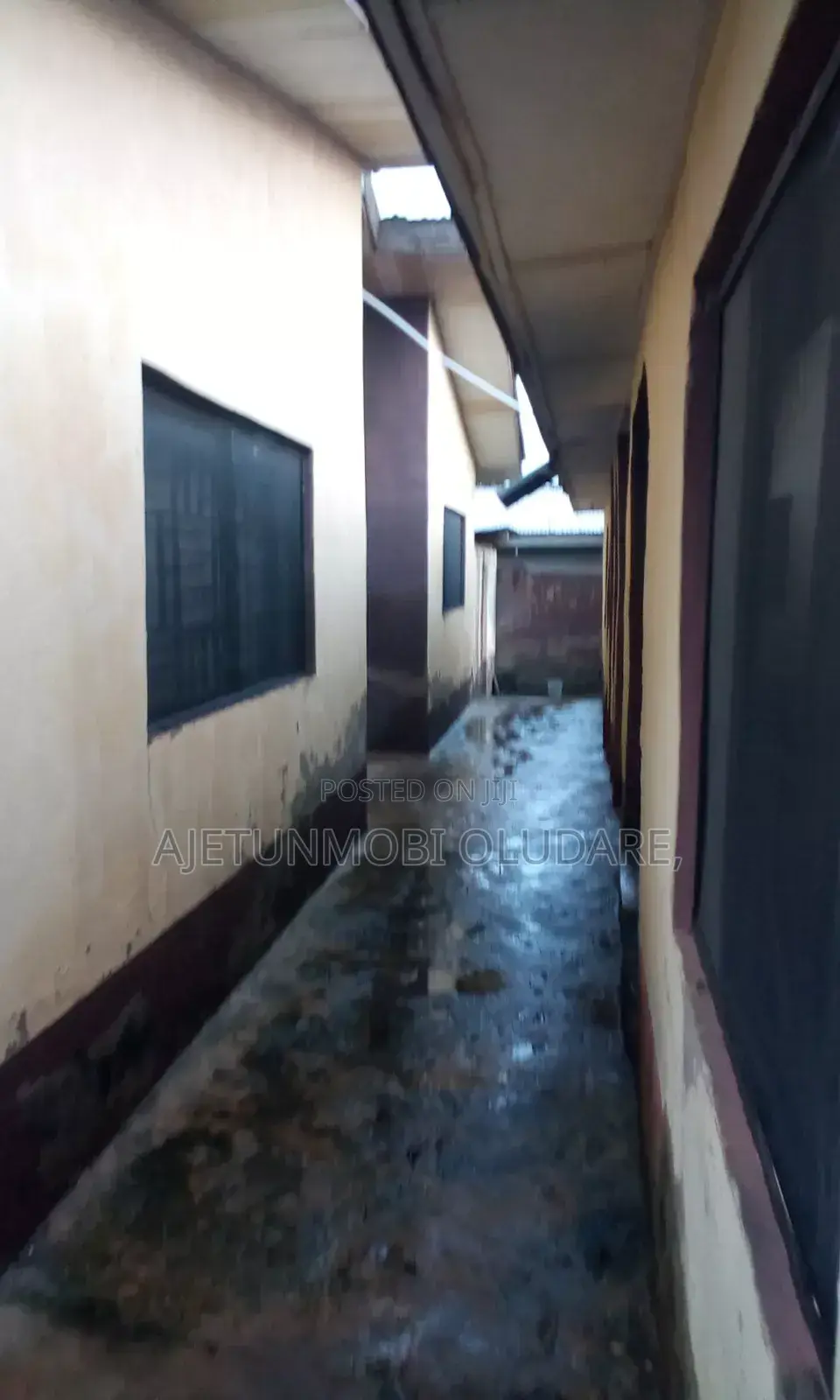 4bdrm Block of Flats in Omisanjana Ifesowapo, Ado Ekiti for sale in Ado Ekiti