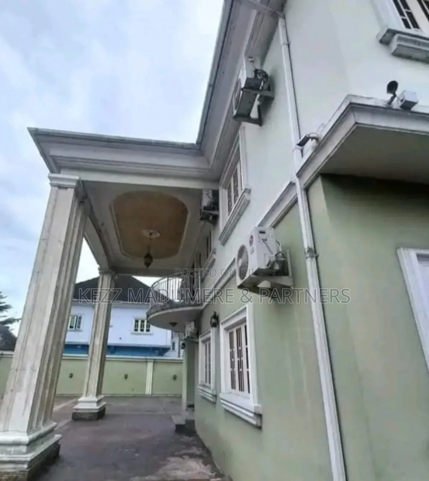 5bdrm Duplex in Off G.U Aker Road , for sale in Port-Harcourt