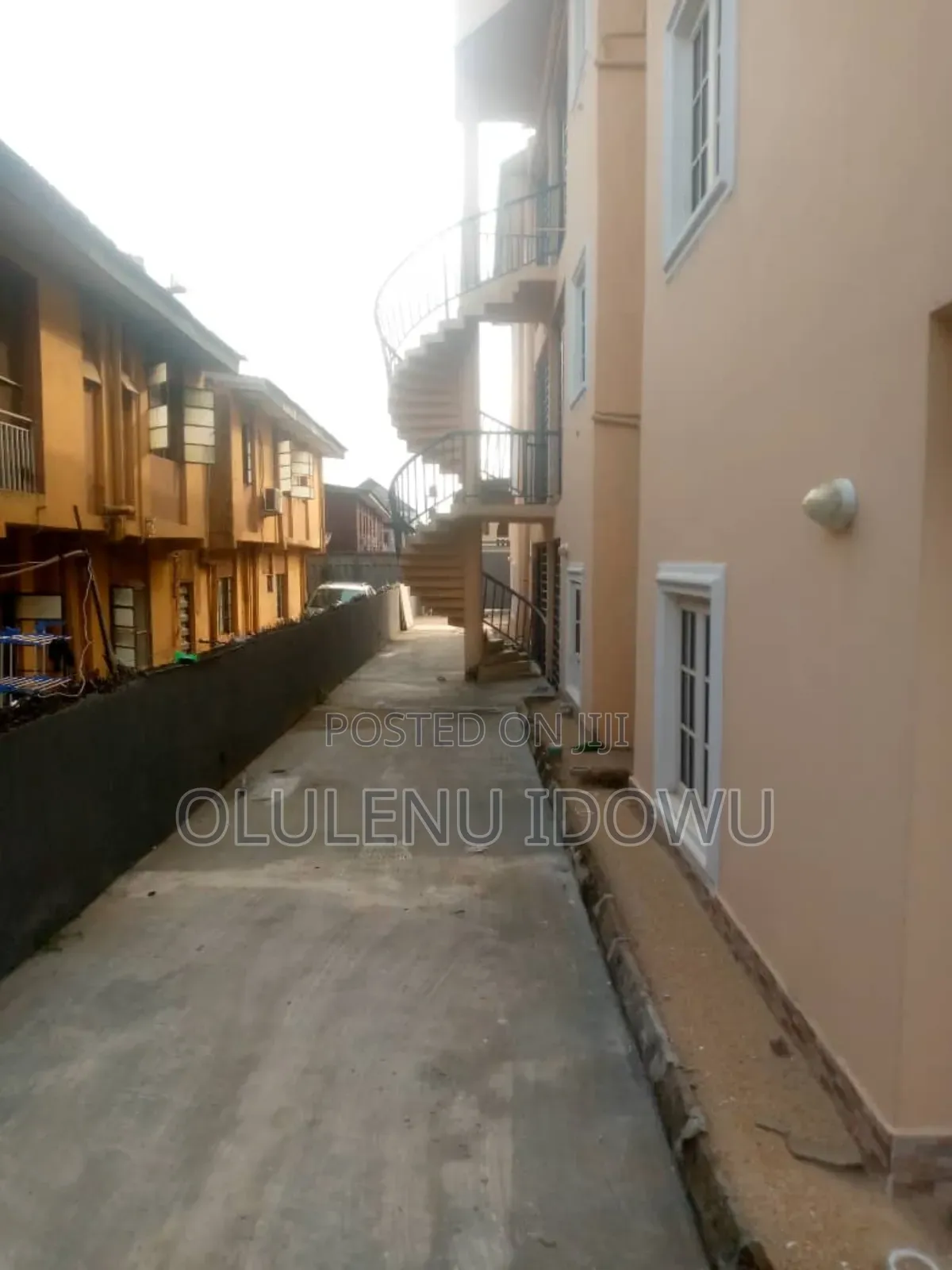 Furnished 3bdrm Block of Flats in Alimosho for sale in Alimosho