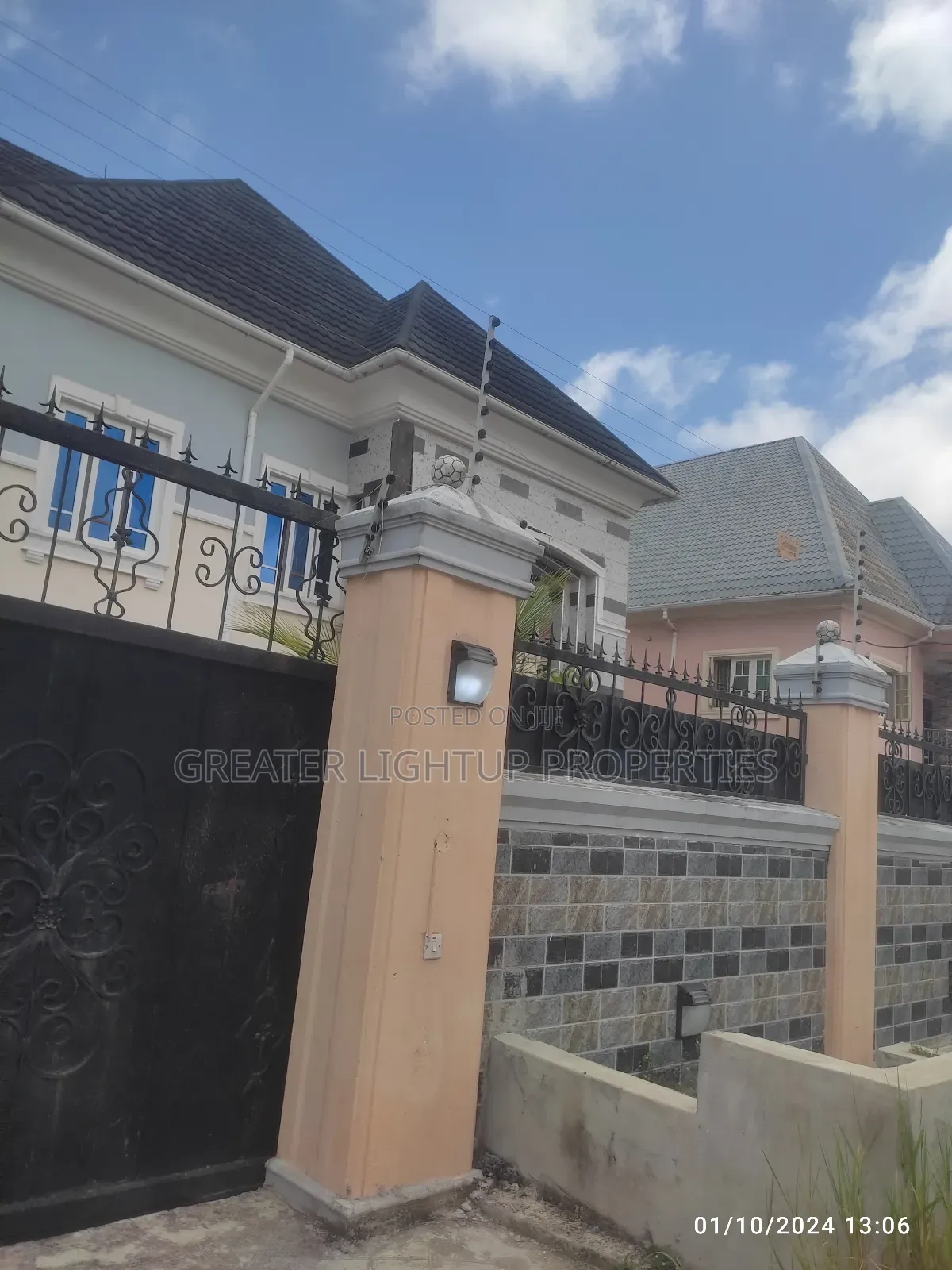 Furnished 6bdrm Duplex in Precious Estate, Amuwo-Odofin for sale in Amuwo-Odofin