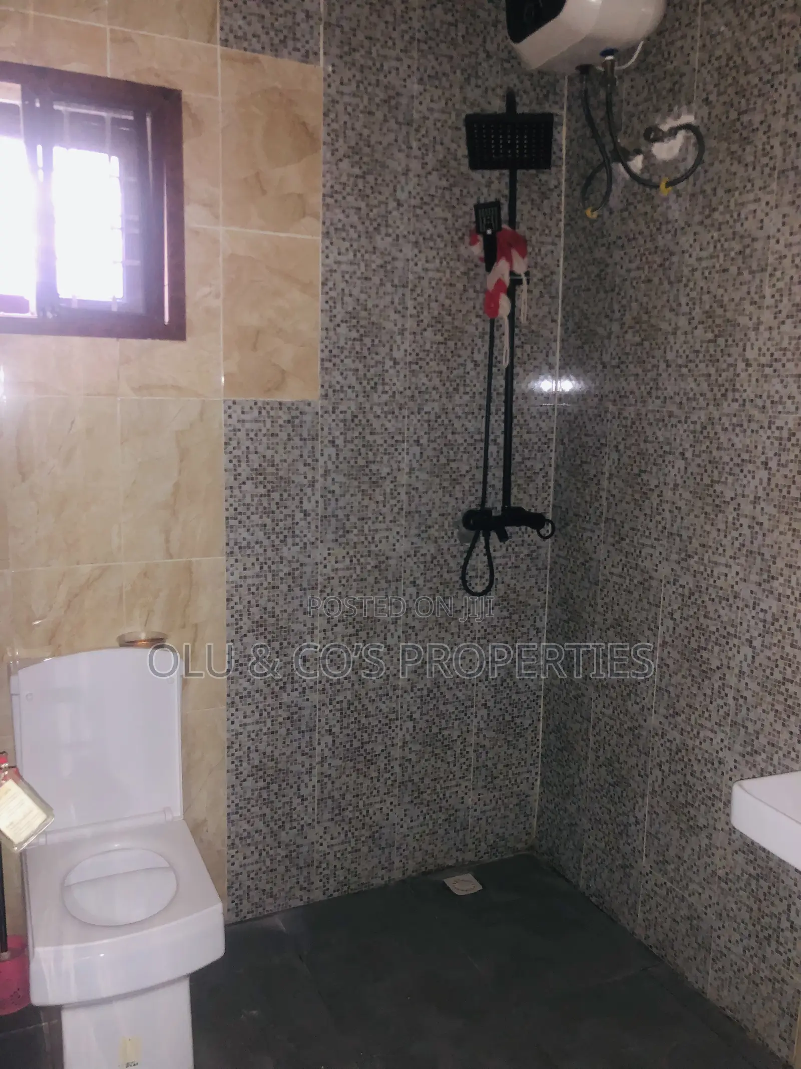 2bdrm Block of Flats in Nut Estate, Lugbe District for rent in Lugbe District