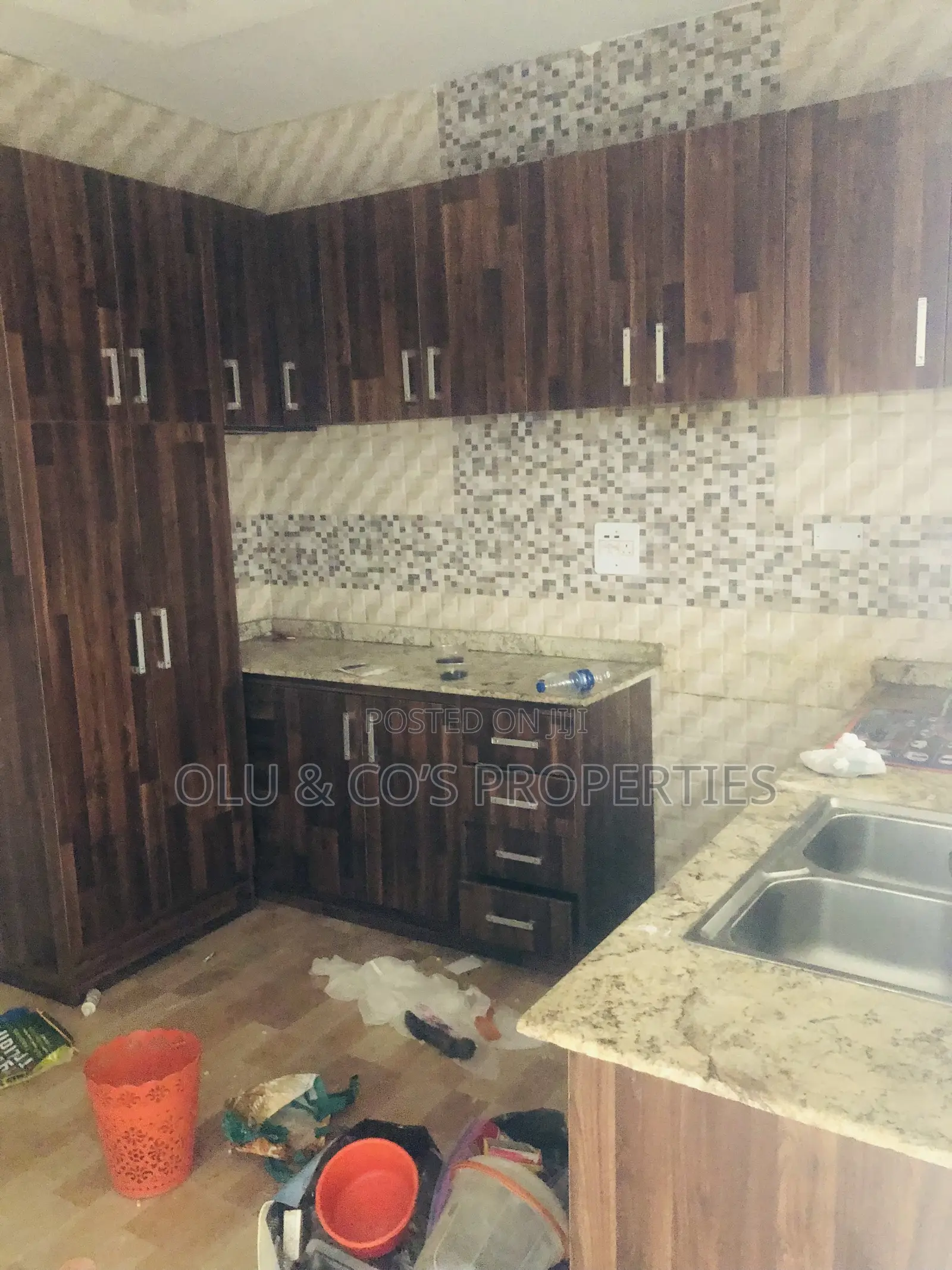 2bdrm Block of Flats in Nut Estate, Lugbe District for rent in Lugbe District