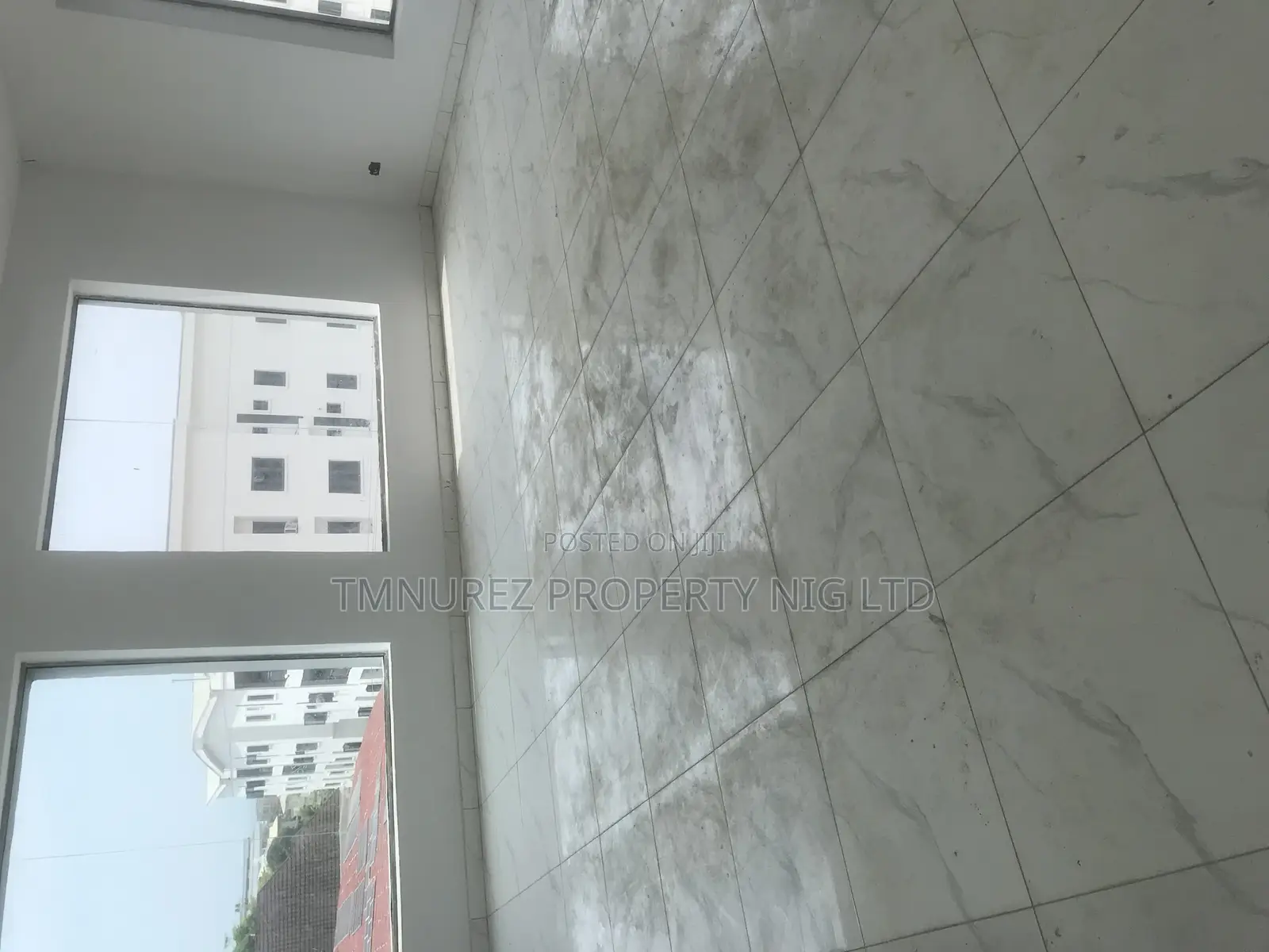 Showroom for Rent at Orchid Roundabout in Lekki