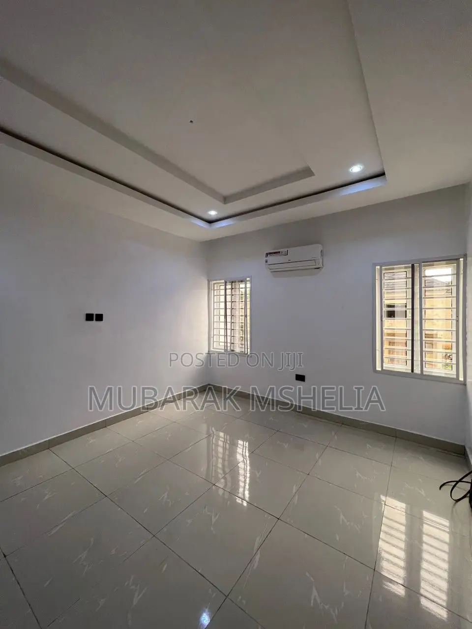 4bdrm Duplex in Idu Industrial for sale in Idu Industrial