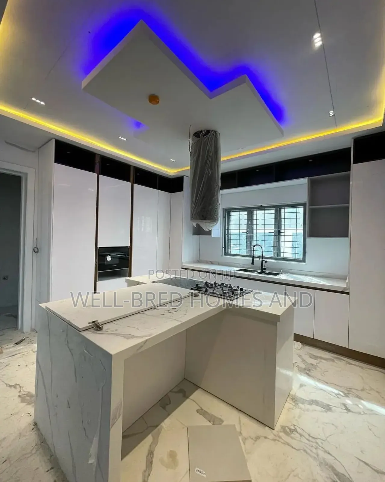 5bdrm House in Lekki Phase 1 Lagos for sale in Lekki Phase 1