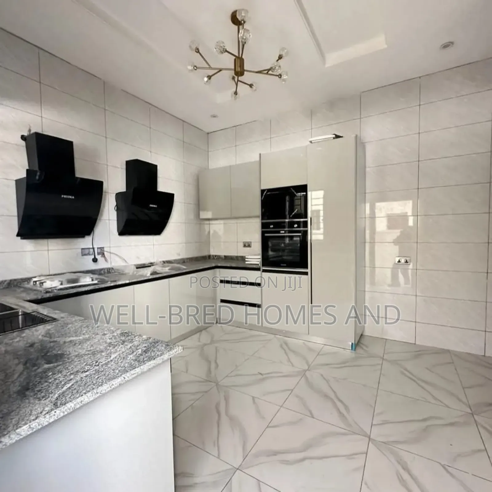 5bdrm House in Lekki Phase 1 Lagos for sale in Lekki Phase 1