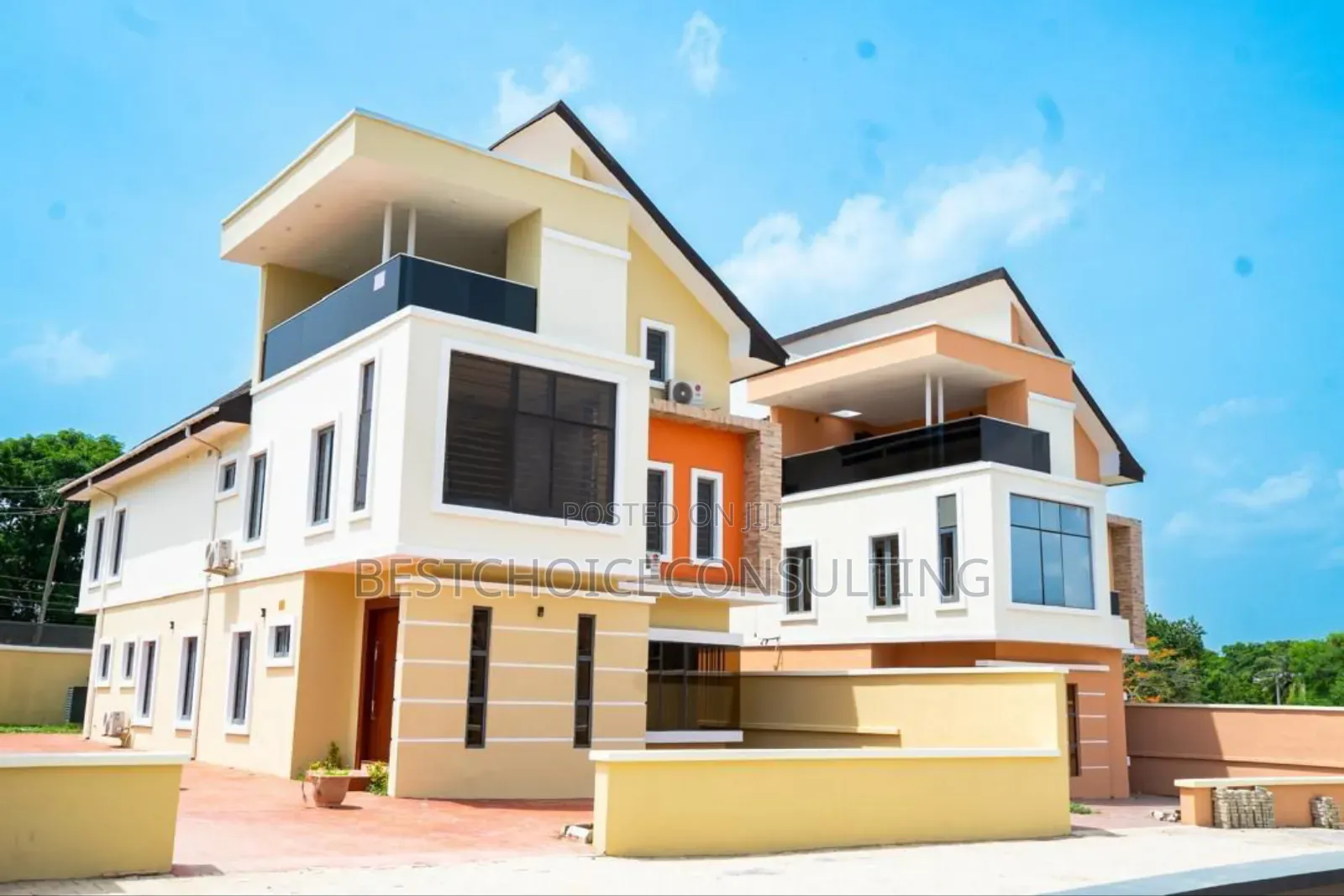 5bdrm Duplex in Onireke, Ibadan for sale in Ibadan