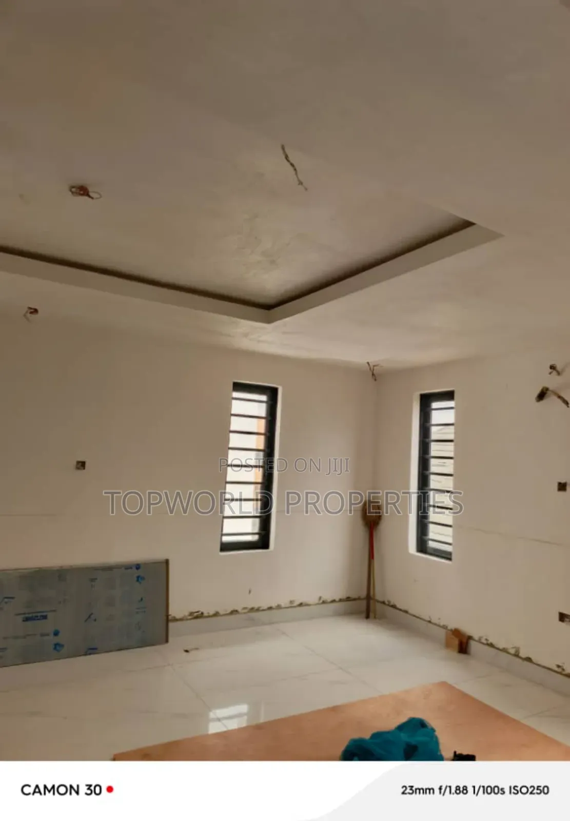 5bdrm Duplex in Magodo Gra Phase 1 for sale in GRA Phase 1