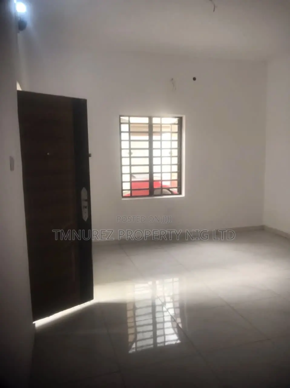 4bdrm Duplex in Chevron for rent in Chevron