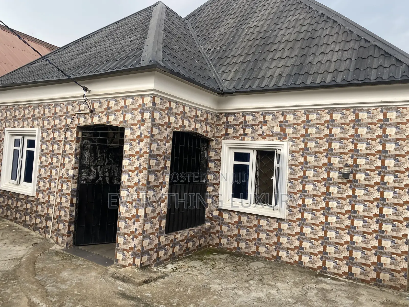 3bdrm Bungalow in Ushafa for rent in Ushafa