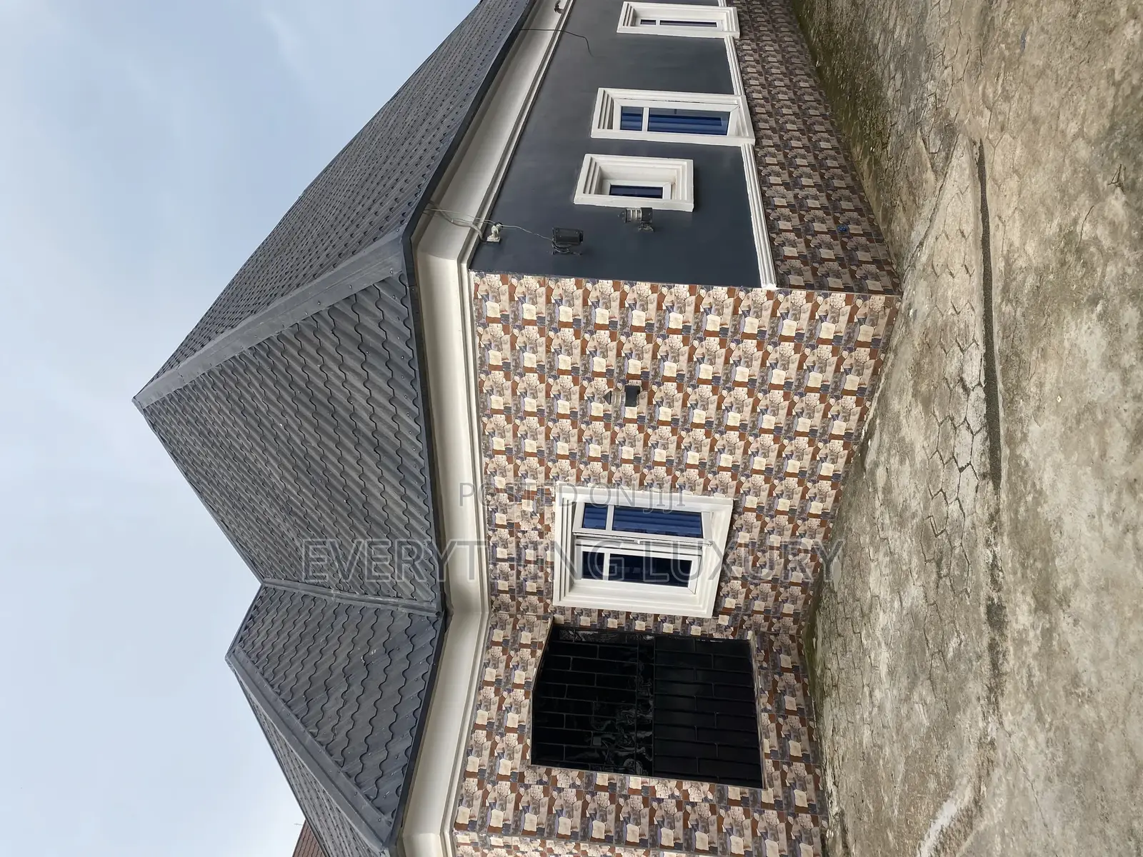 3bdrm Bungalow in Ushafa for rent in Ushafa