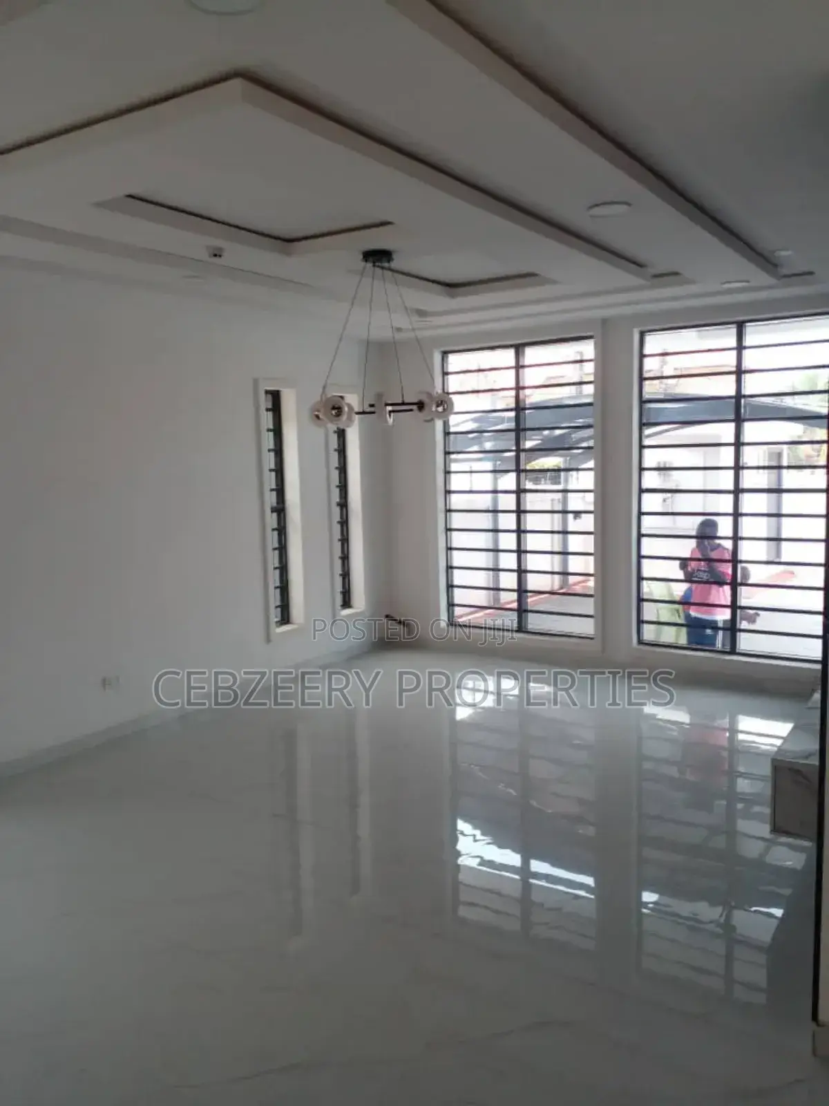 5bdrm Duplex in Omole for sale in Omole Phase 1