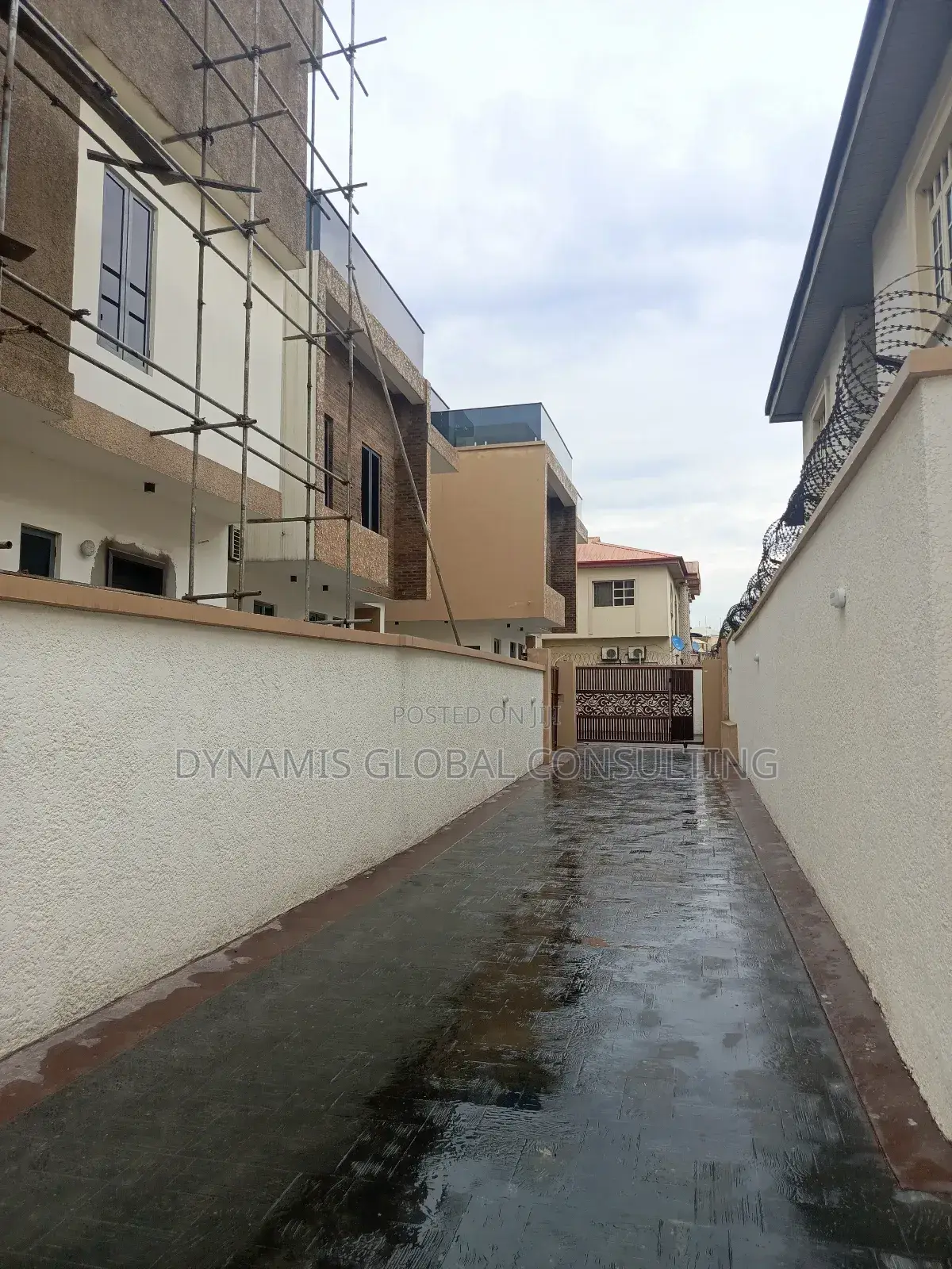 Furnished 5bdrm Duplex in Magodo Phase 2 Gra for sale in GRA Phase 2 Shangisha