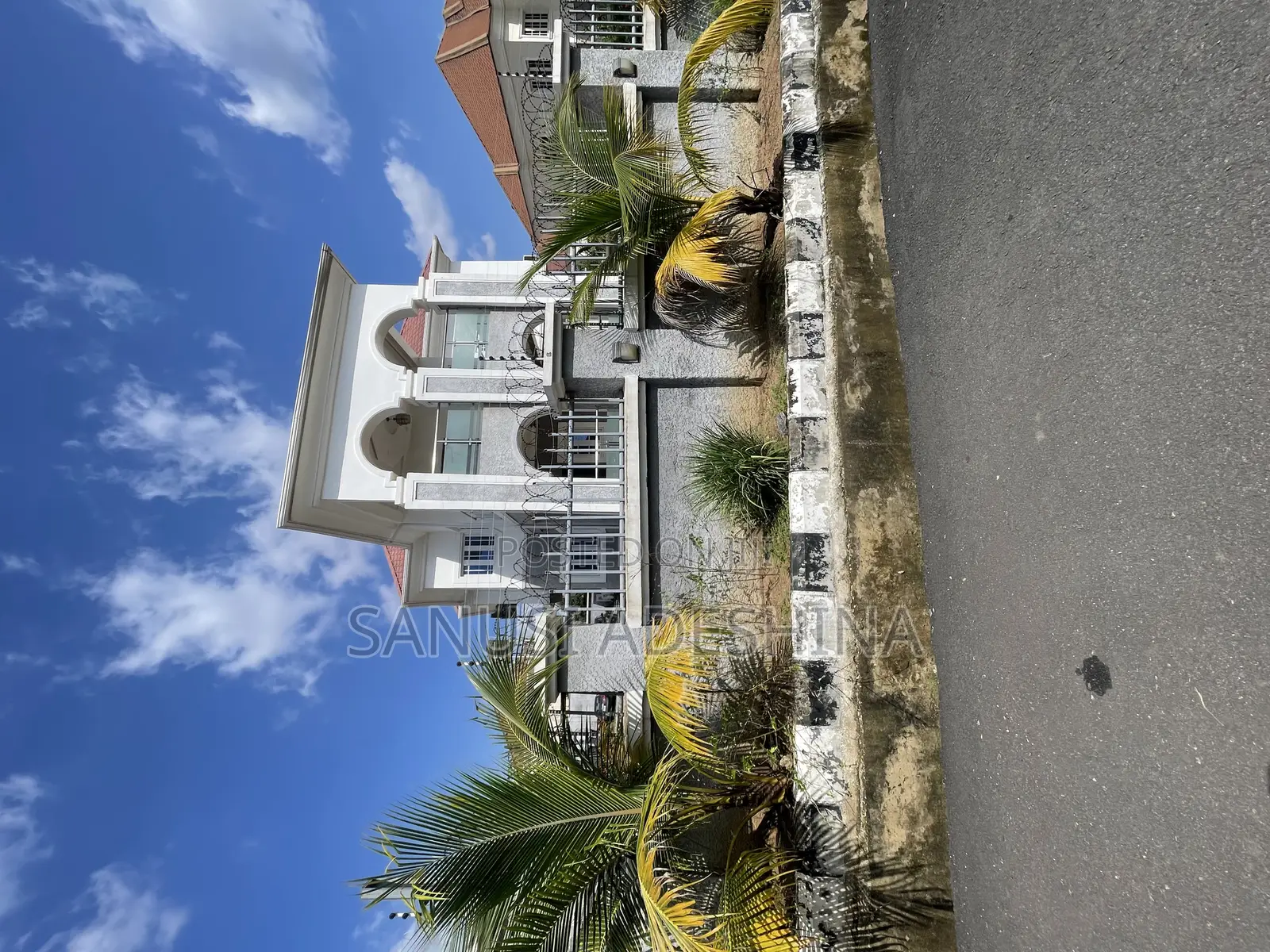 4bdrm Duplex in Gwarimpa Extension, Gwarinpa for sale in Gwarinpa