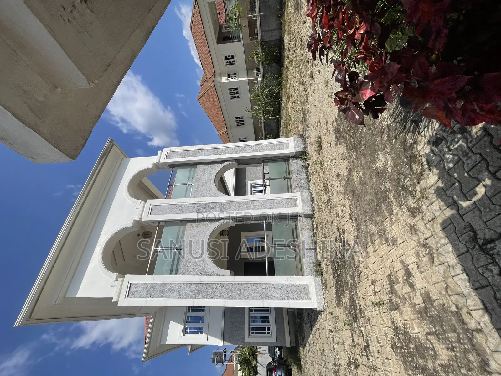 4bdrm Duplex in Gwarimpa Extension, Gwarinpa for sale in Gwarinpa