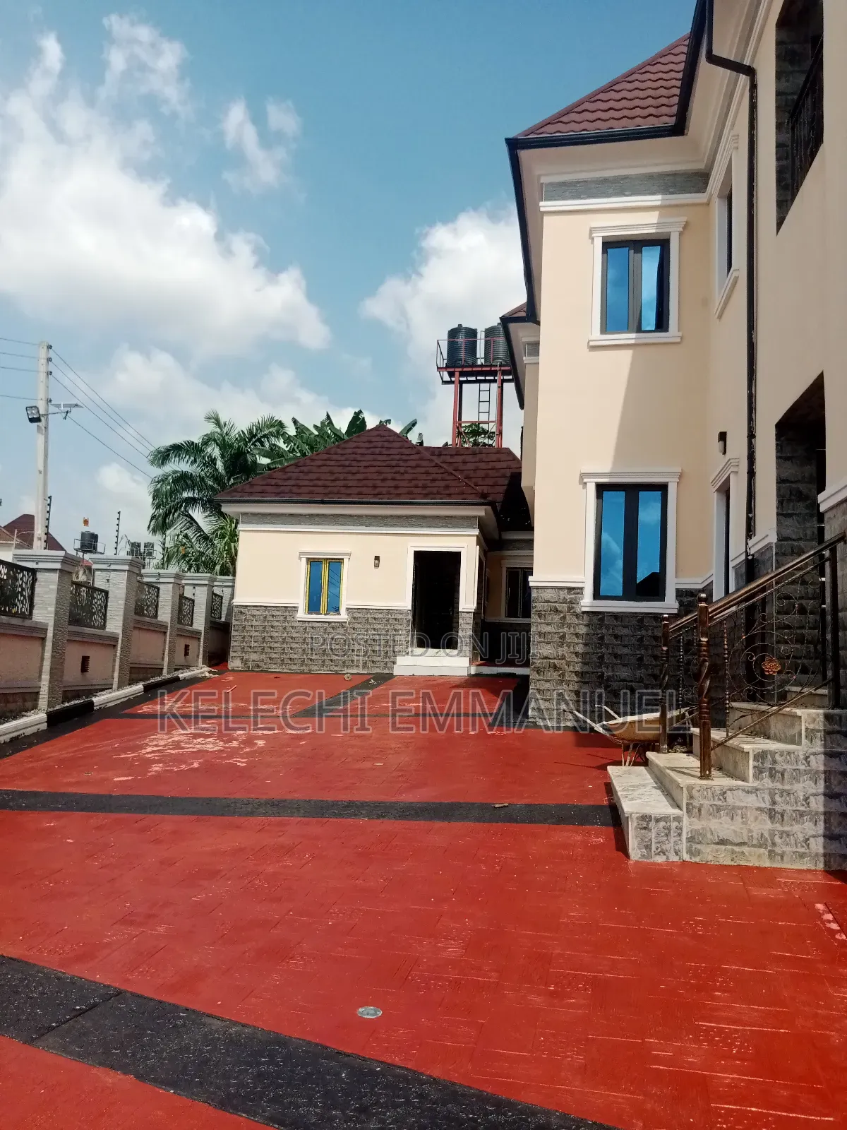 5bdrm Duplex in Megabond, Gwarinpa for sale in Gwarinpa