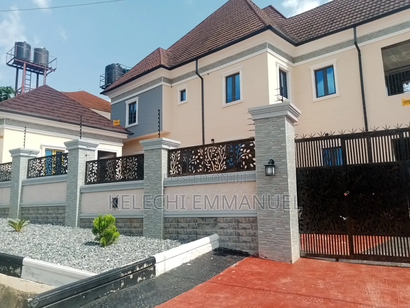5bdrm Duplex in Megabond, Gwarinpa for sale in Gwarinpa