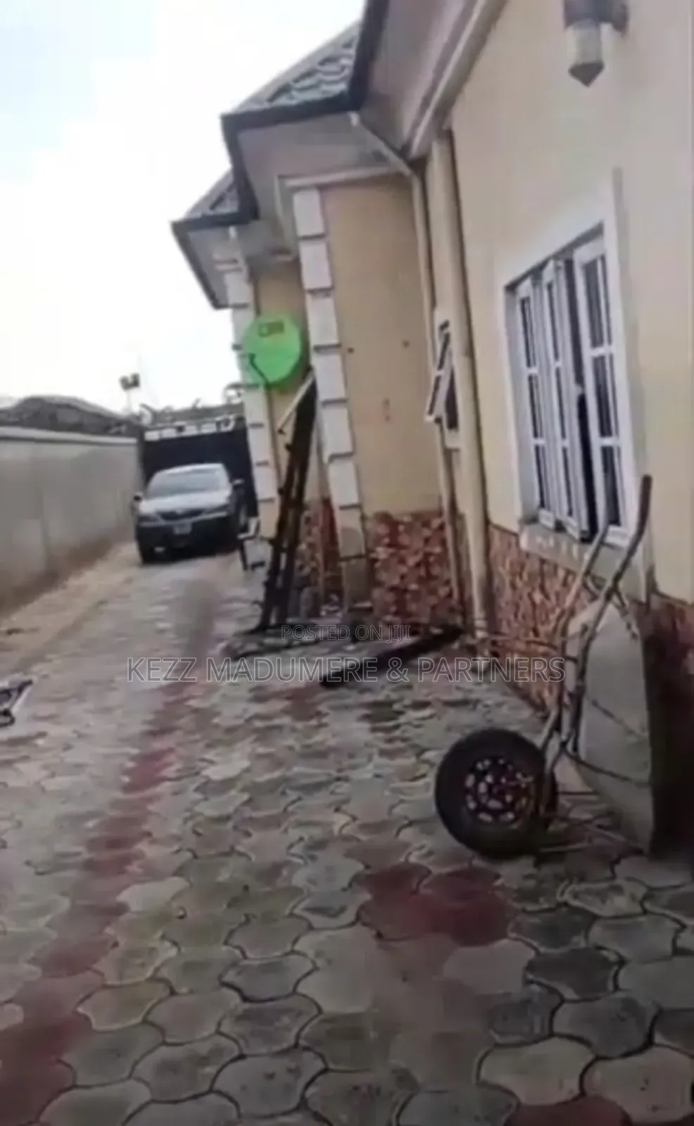 5bdrm Bungalow in Odani Green Estate,, Port-Harcourt for sale in Port-Harcourt