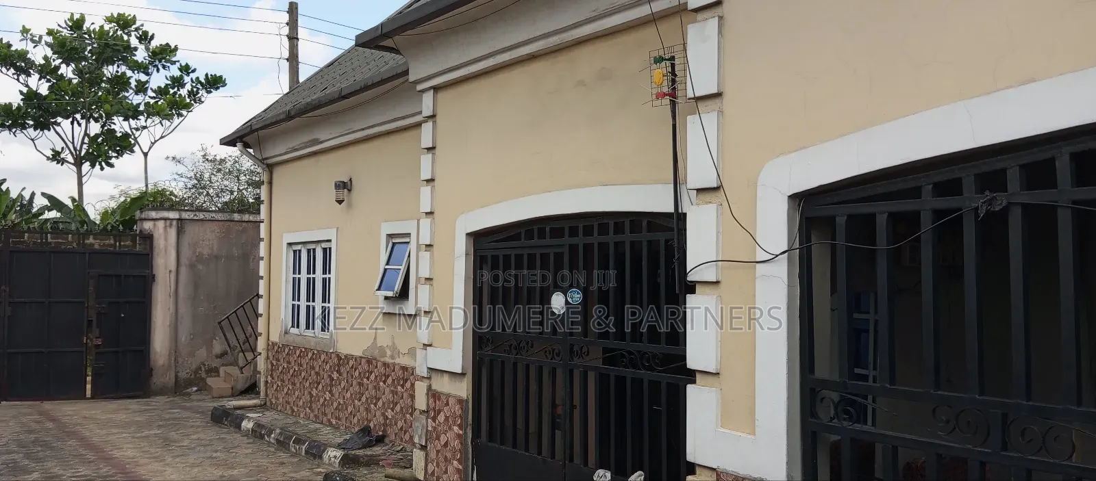 5bdrm Bungalow in Elelenwo , Port for sale in Port-Harcourt