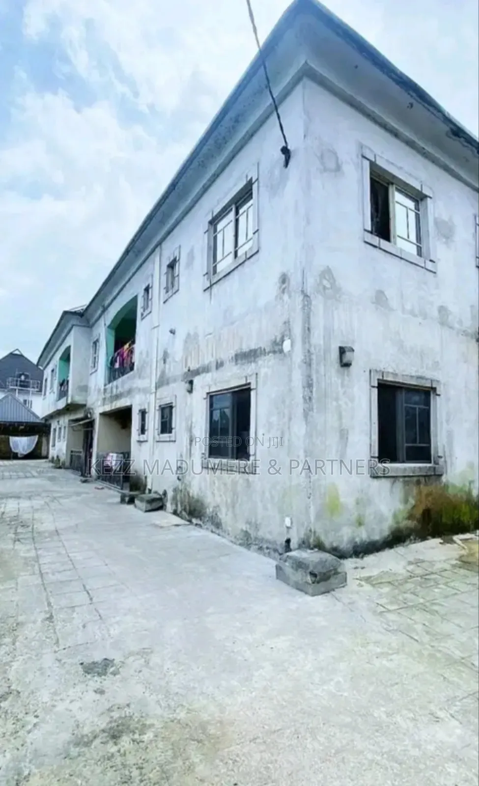 5bdrm Block of Flats in Igwuruta Eneka Rd , for sale in Port-Harcourt