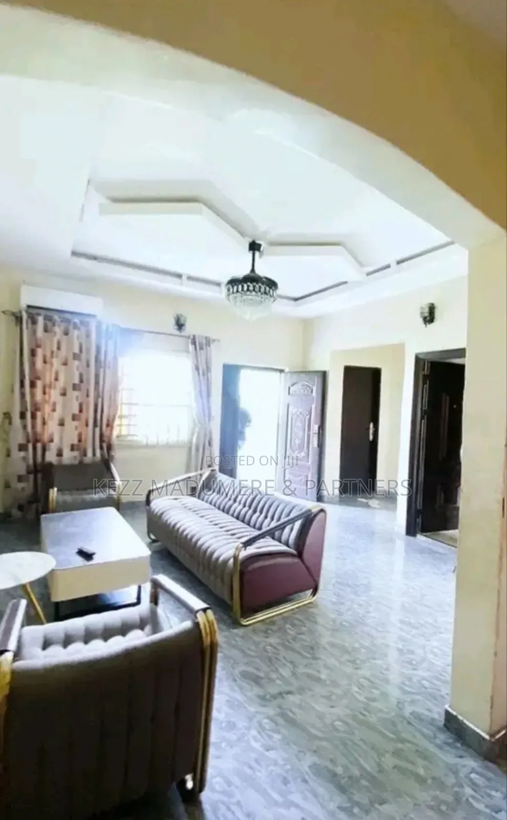 5bdrm Block of Flats in Igwuruta Eneka Rd , for sale in Port-Harcourt