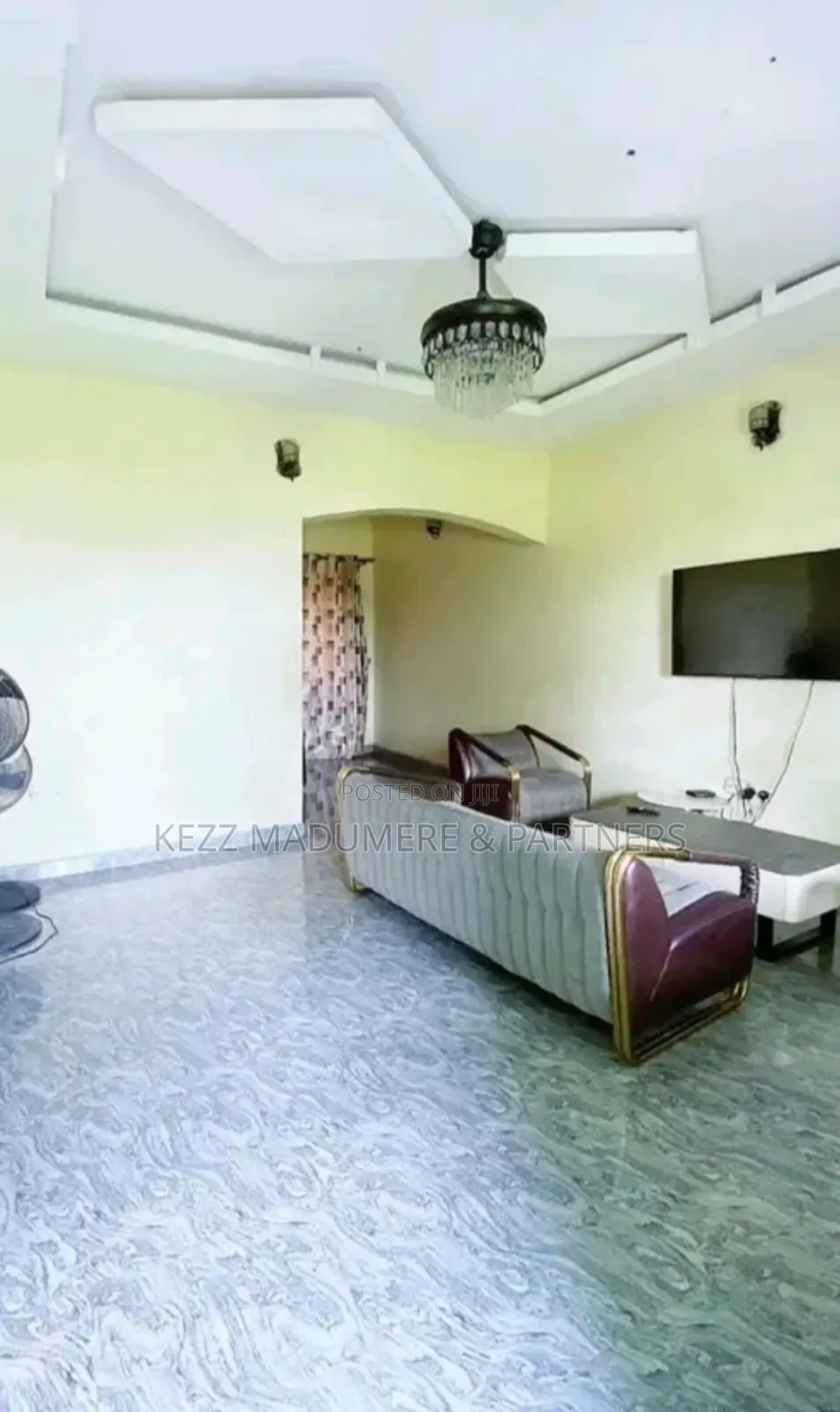 5bdrm Block of Flats in Igwuruta Eneka Rd , for sale in Port-Harcourt