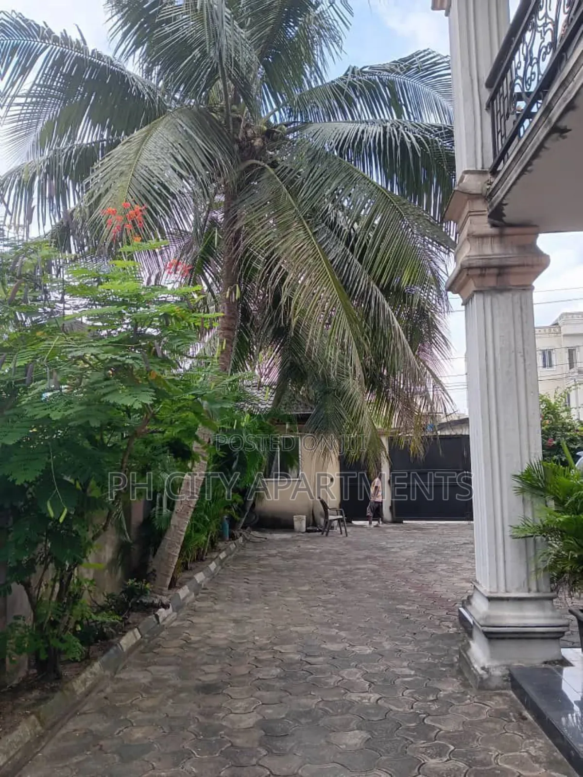 5bdrm Duplex in GRA Phase 1 / Port-Harcourt for sale in GRA Phase 1 / Port-Harcourt