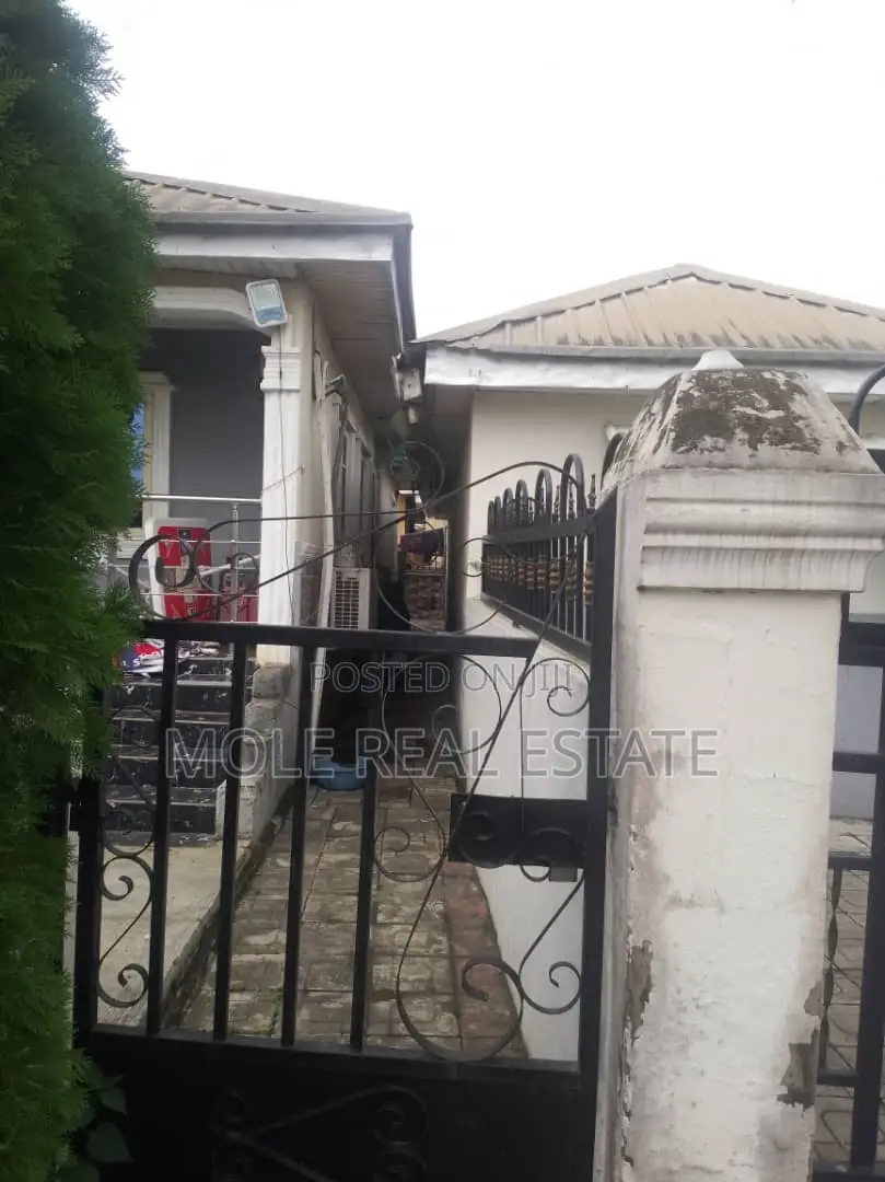3 Bedroom Flat in a Mini Estate Hotel Bustop in Ikotun/Igando