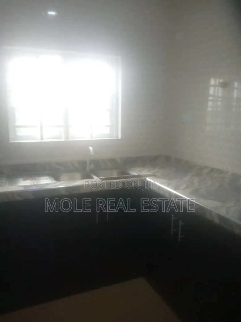 4bdrm Duplex in Ikota Gra for sale in Ikota