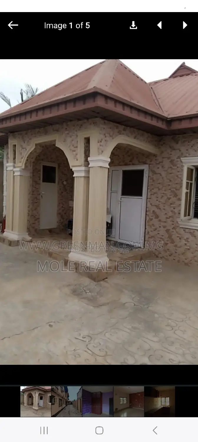 4bdrm Duplex in Ikota Gra for sale in Ikota