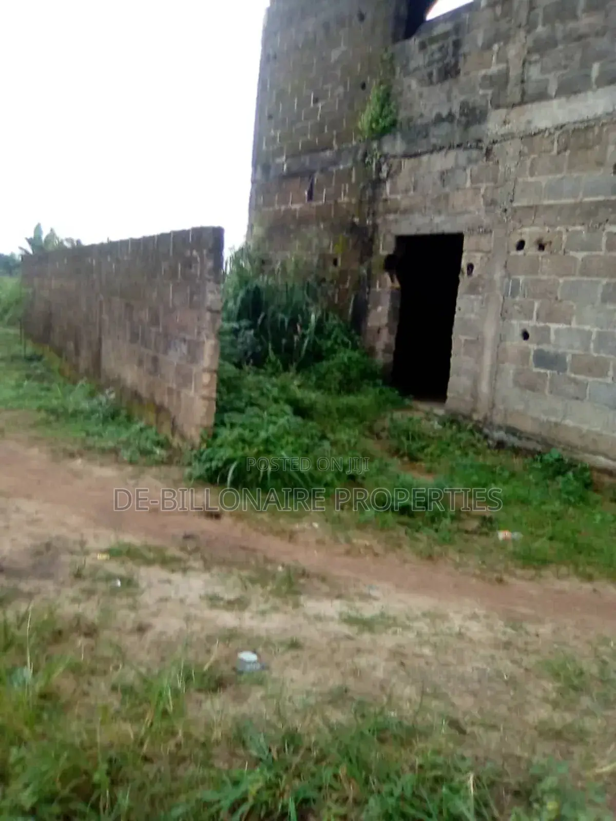 Uncompleted 2storey Building Hotel At Orlu Rd Egbeada in Owerri