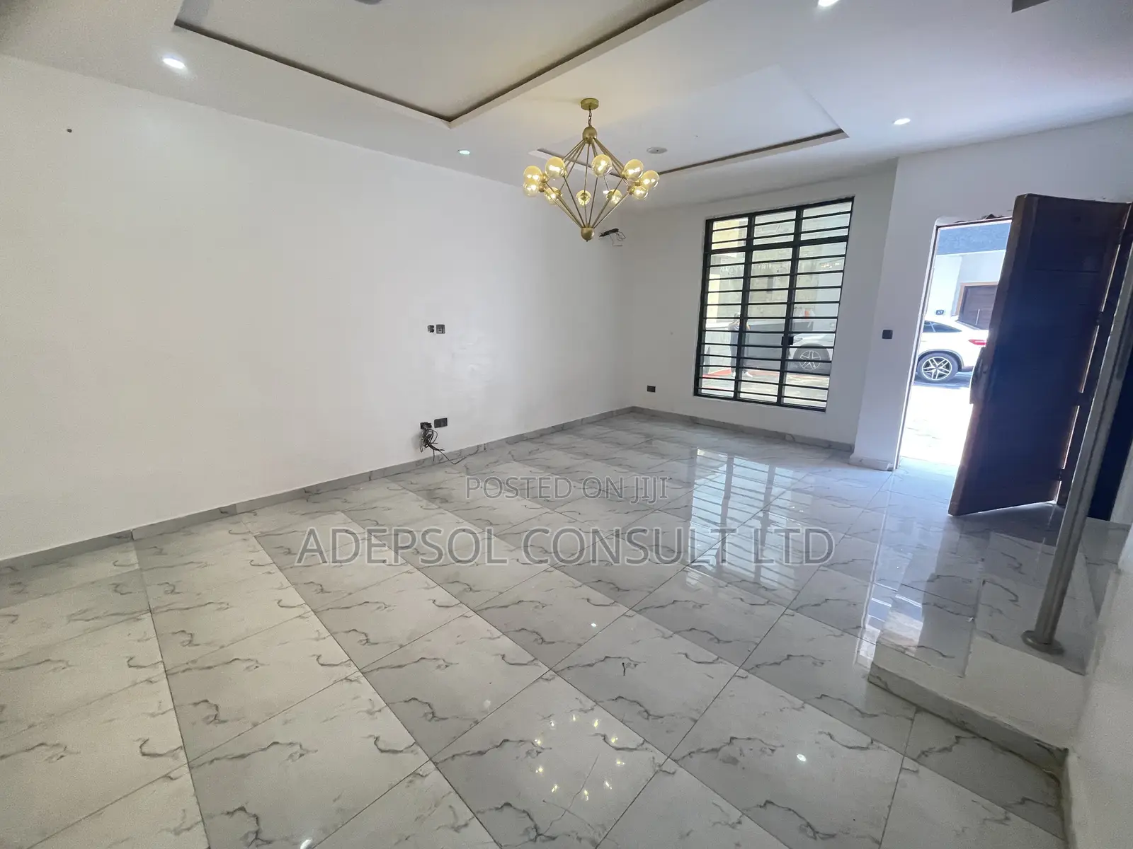 4bdrm Townhouse Terrace in Secure Estate on for Sale in Chevron