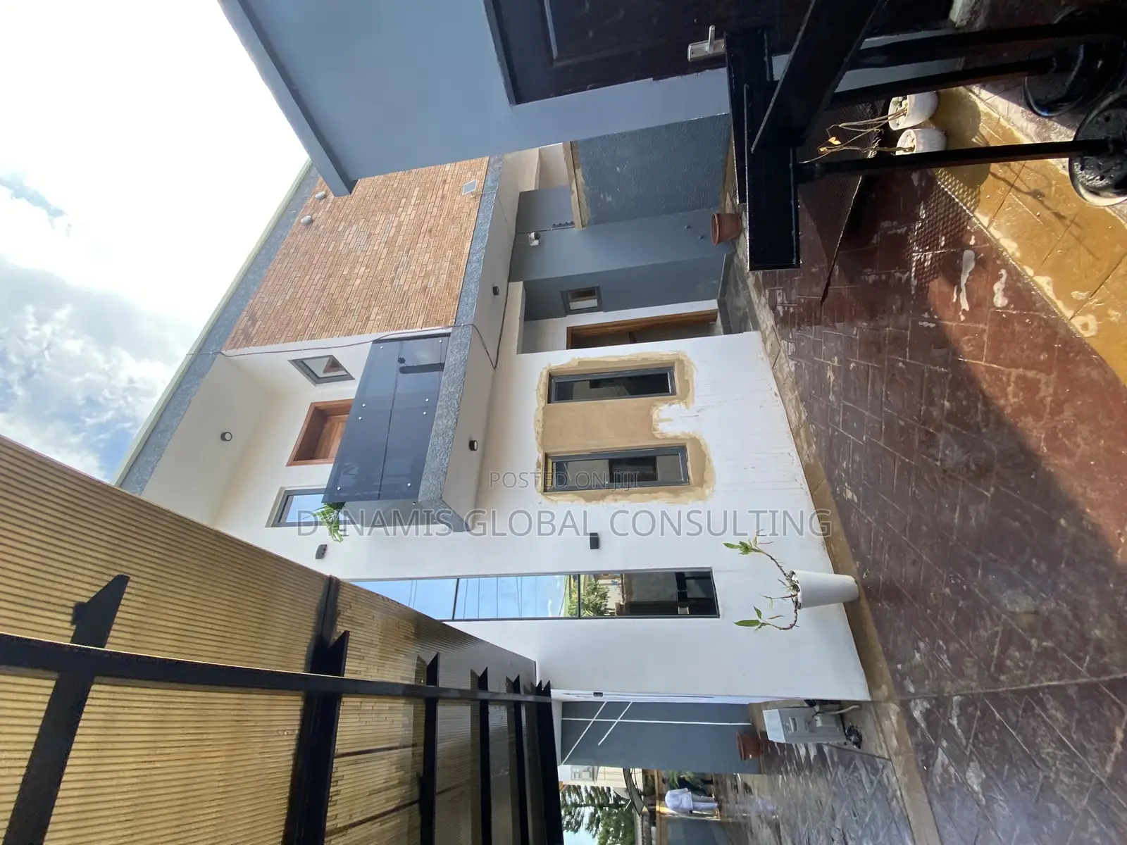 Furnished 5bdrm Duplex in Magodo Phase 1 for sale in Magodo