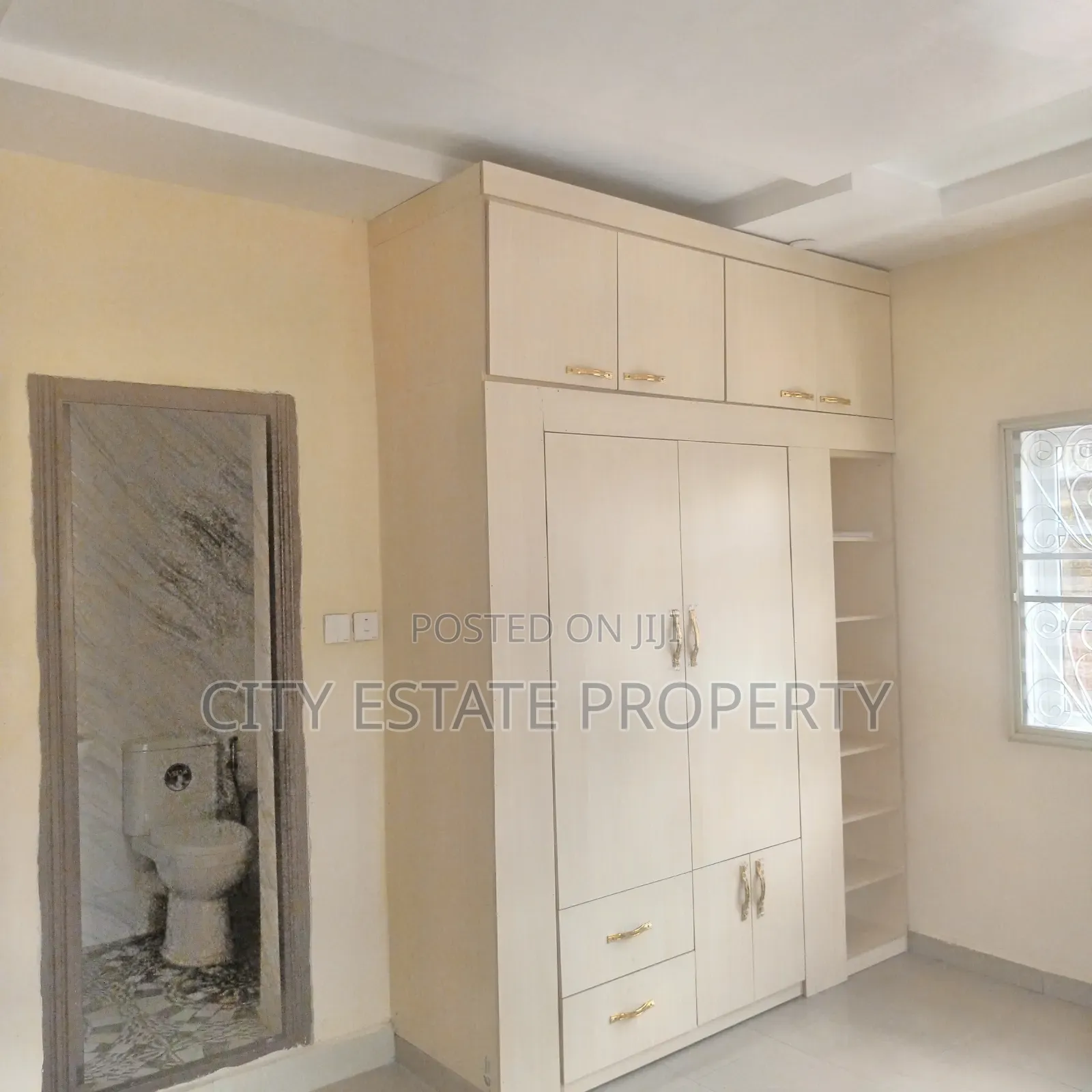 Furnished 2bdrm Block of Flats in Freedom Estate, Port-Harcourt in Port-Harcourt