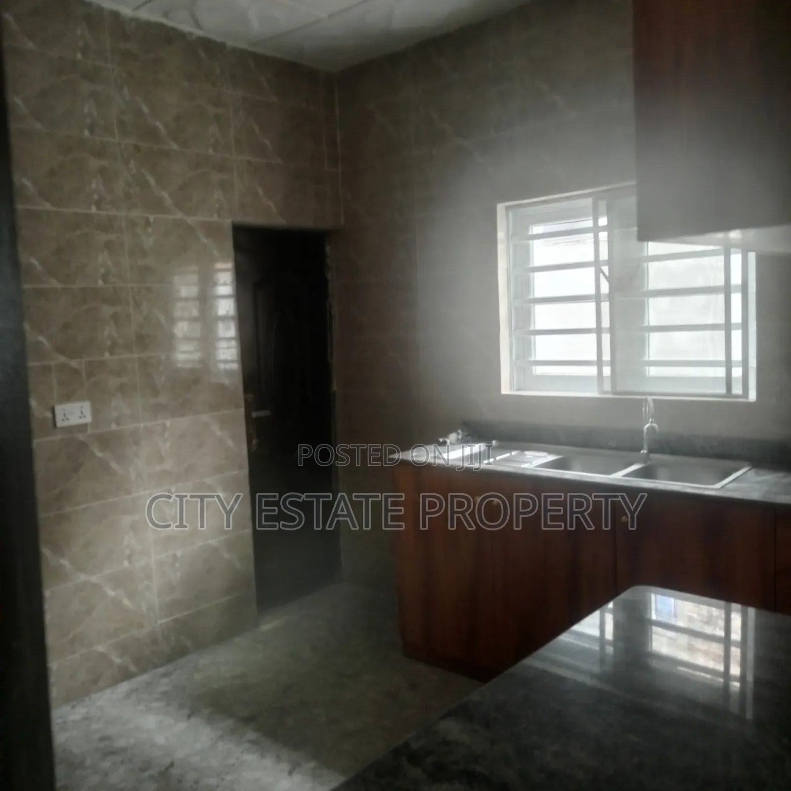 Furnished 2bdrm Block of Flats in Amaechi School, Port-Harcourt in Port-Harcourt