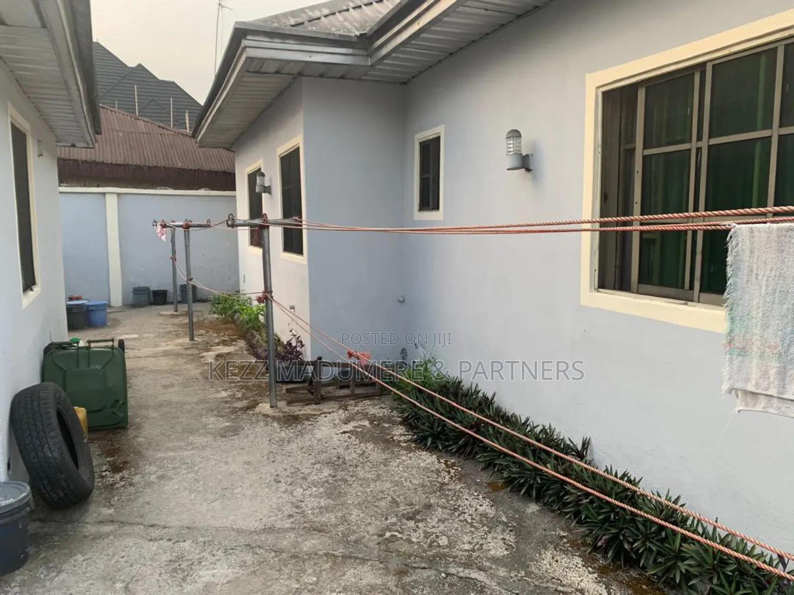 5bdrm Bungalow in Akpajo , Port for sale in Port-Harcourt
