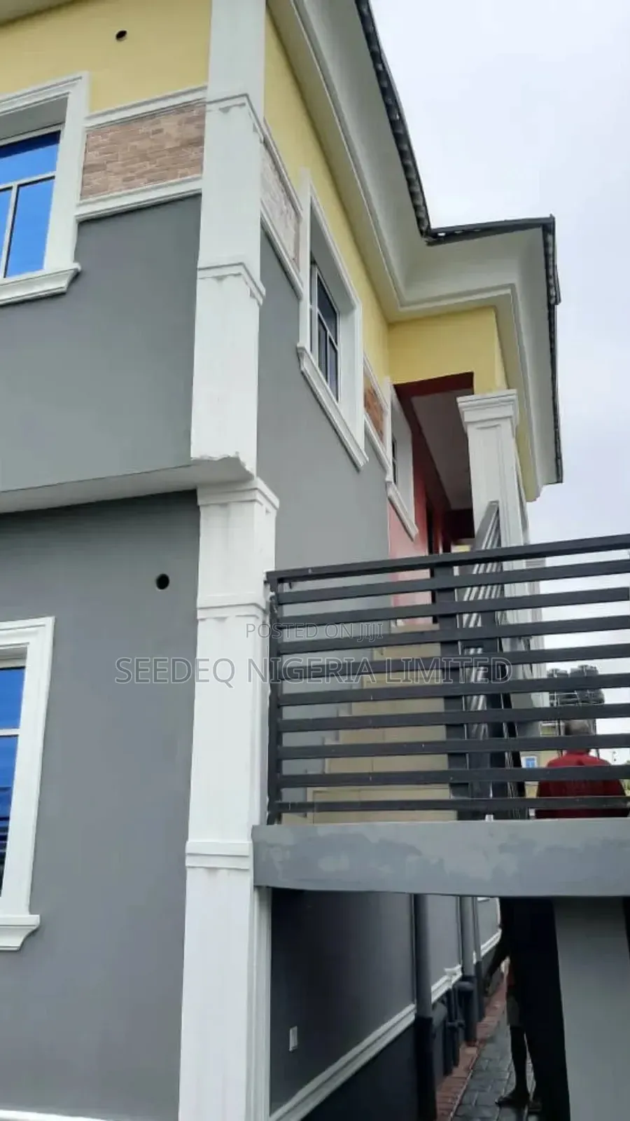 Furnished 8bdrm Block of Flats in Community, Igbogbo for sale in Igbogbo