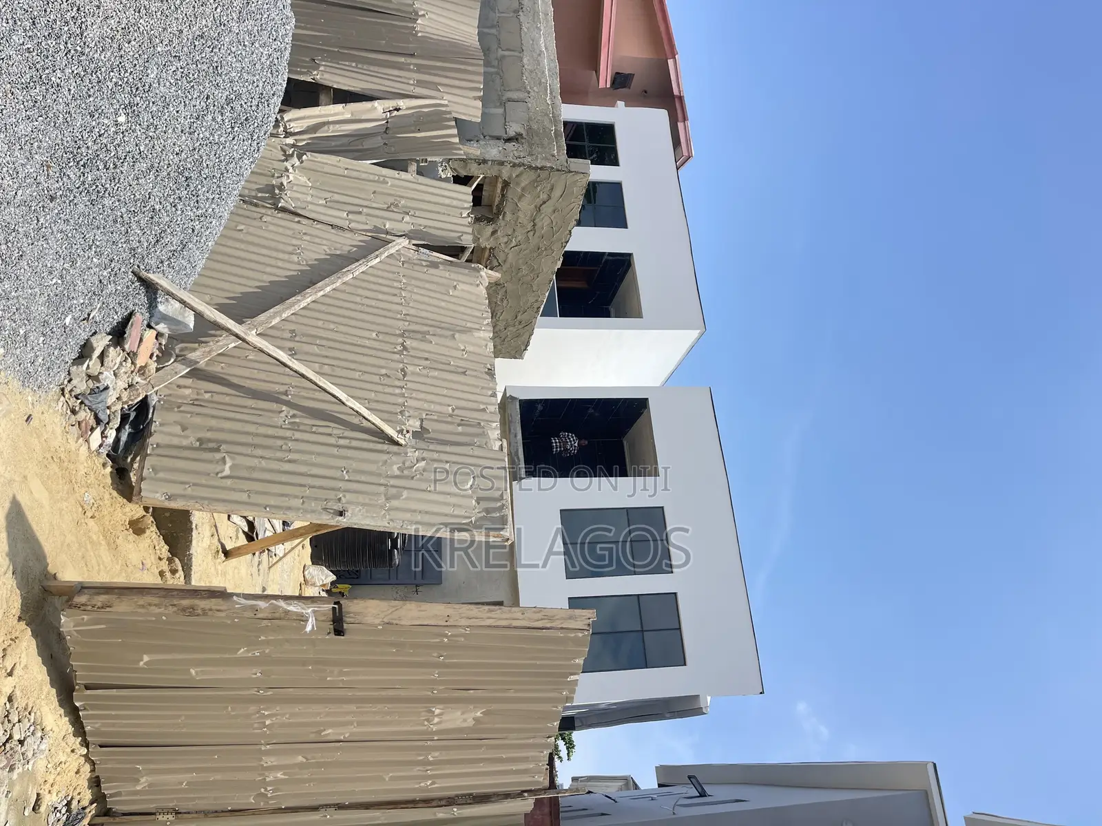 5bdrm Duplex in Ologolo for sale in Ologolo