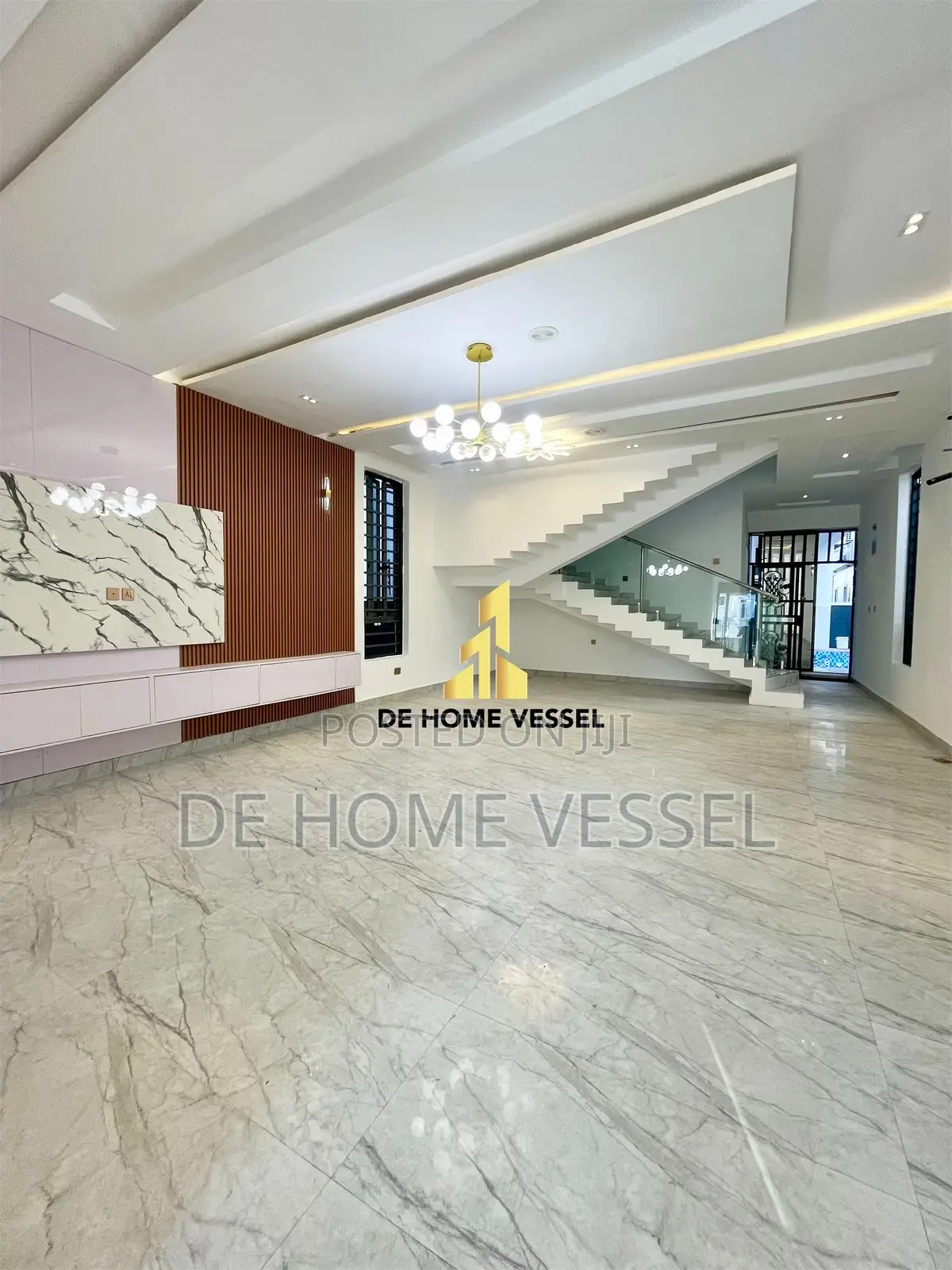 5bdrm Duplex in Osapa london for sale in Osapa london