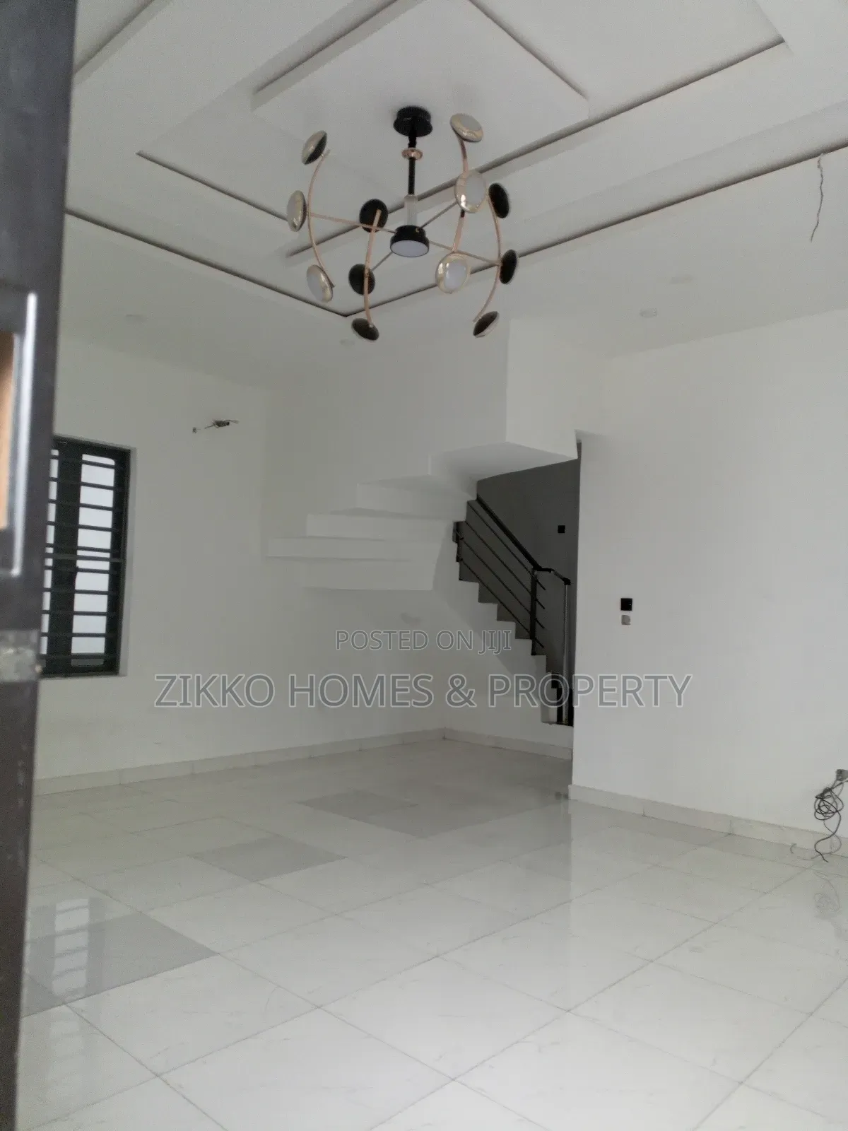 4bdrm Duplex in Ikota for sale in Ikota