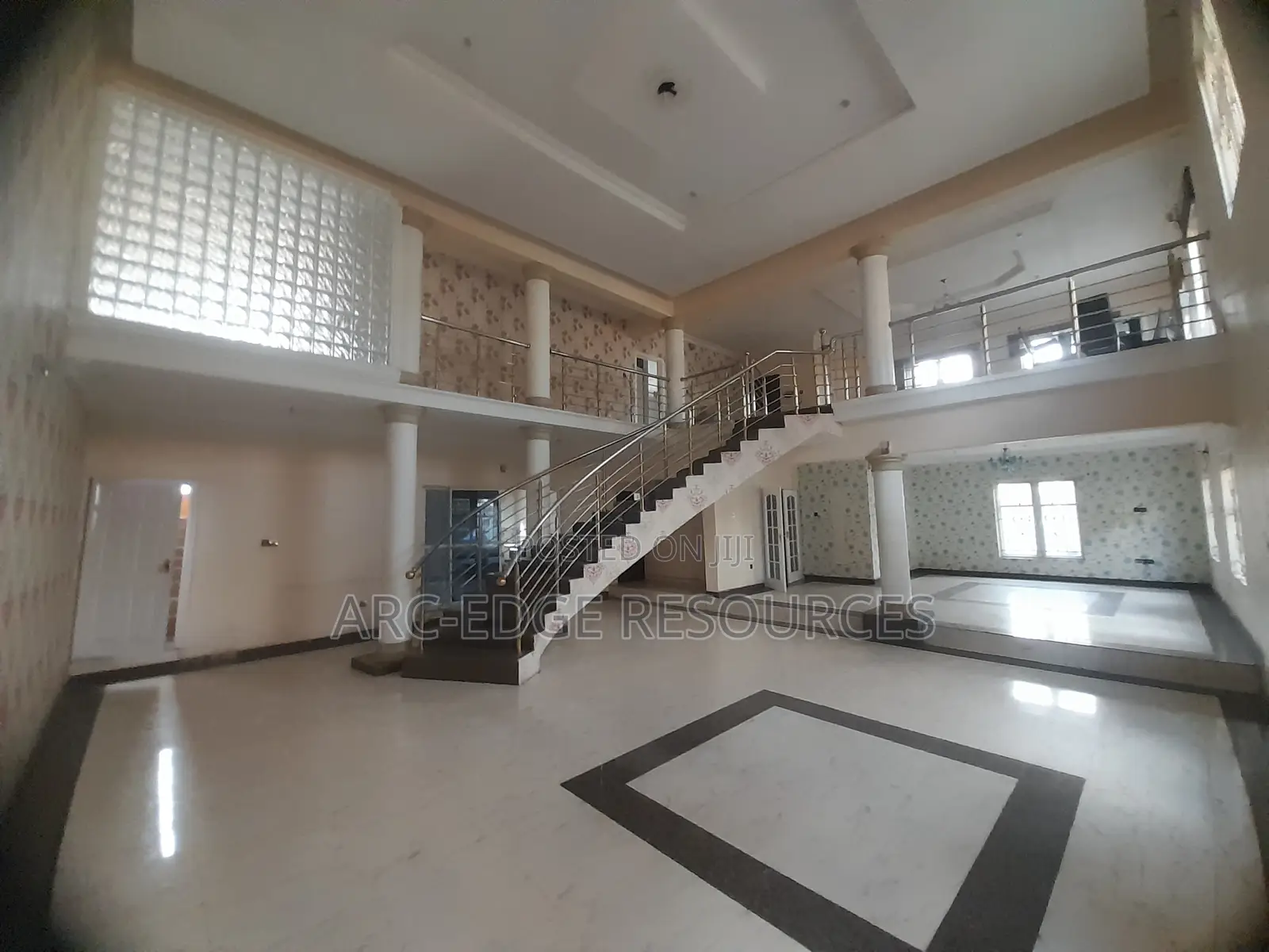 5bdrm Duplex in Apple Junction for sale in Apple Junction
