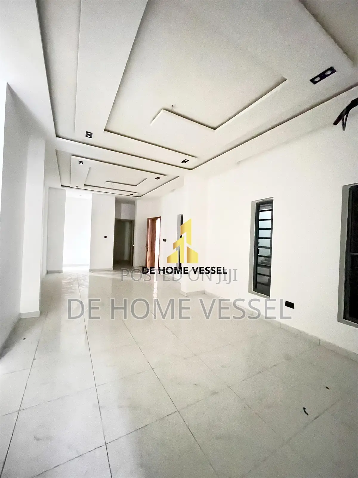 3bdrm Apartment in Ikate for sale in Ikate
