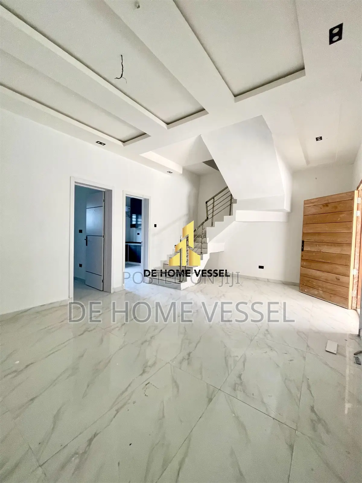 4bdrm Townhouse/Terrace in Ikota for sale in Ikota