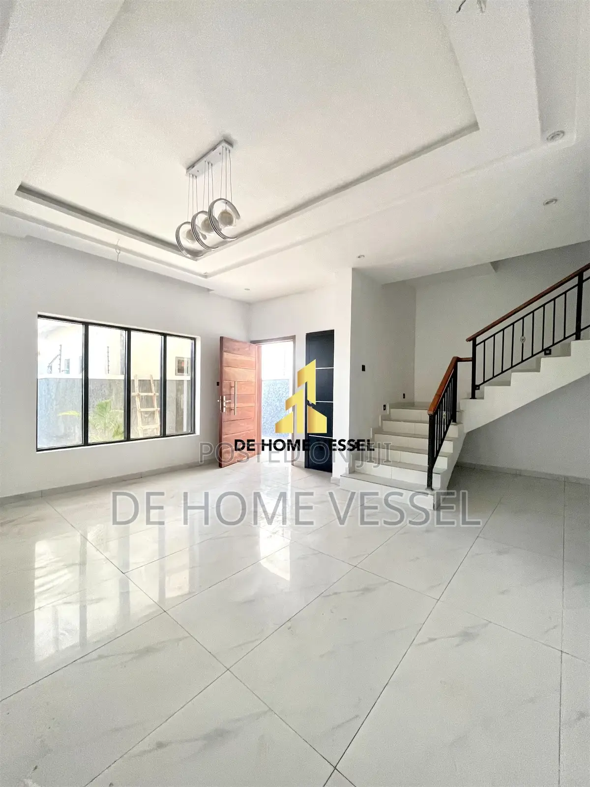 4bdrm Duplex in Ikota for sale in Ikota