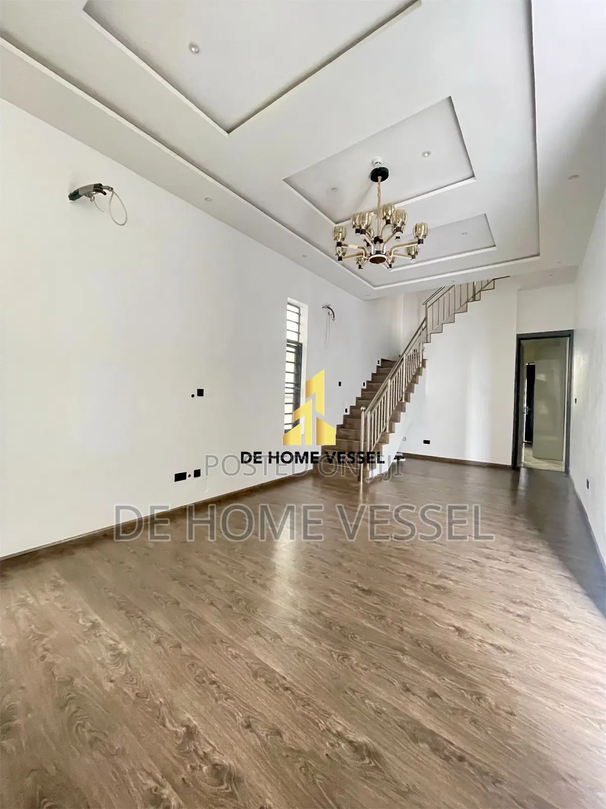 5bdrm Duplex in Ikate for sale in Ikate