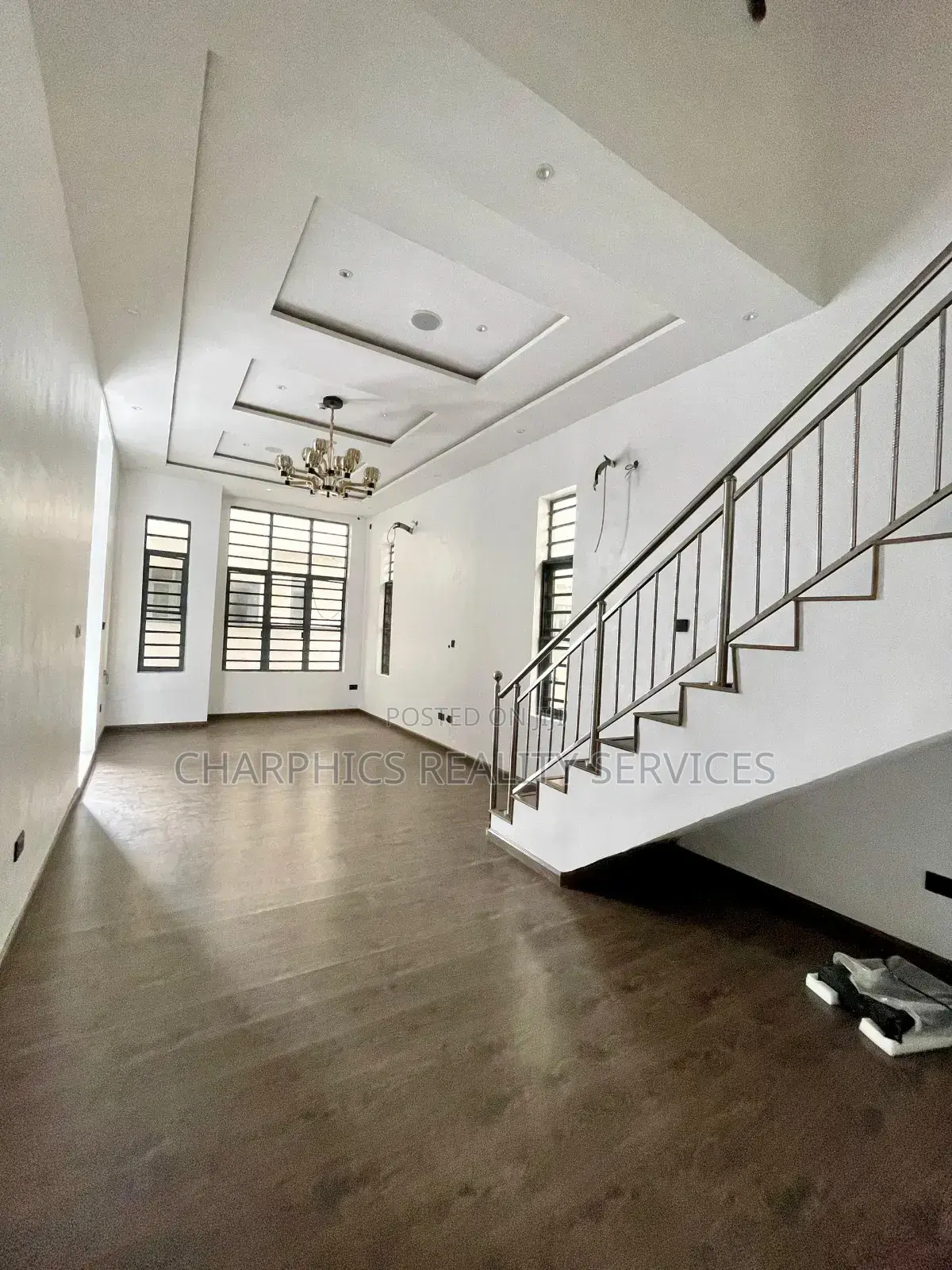 5bdrm Duplex in Ikate for sale in Ikate