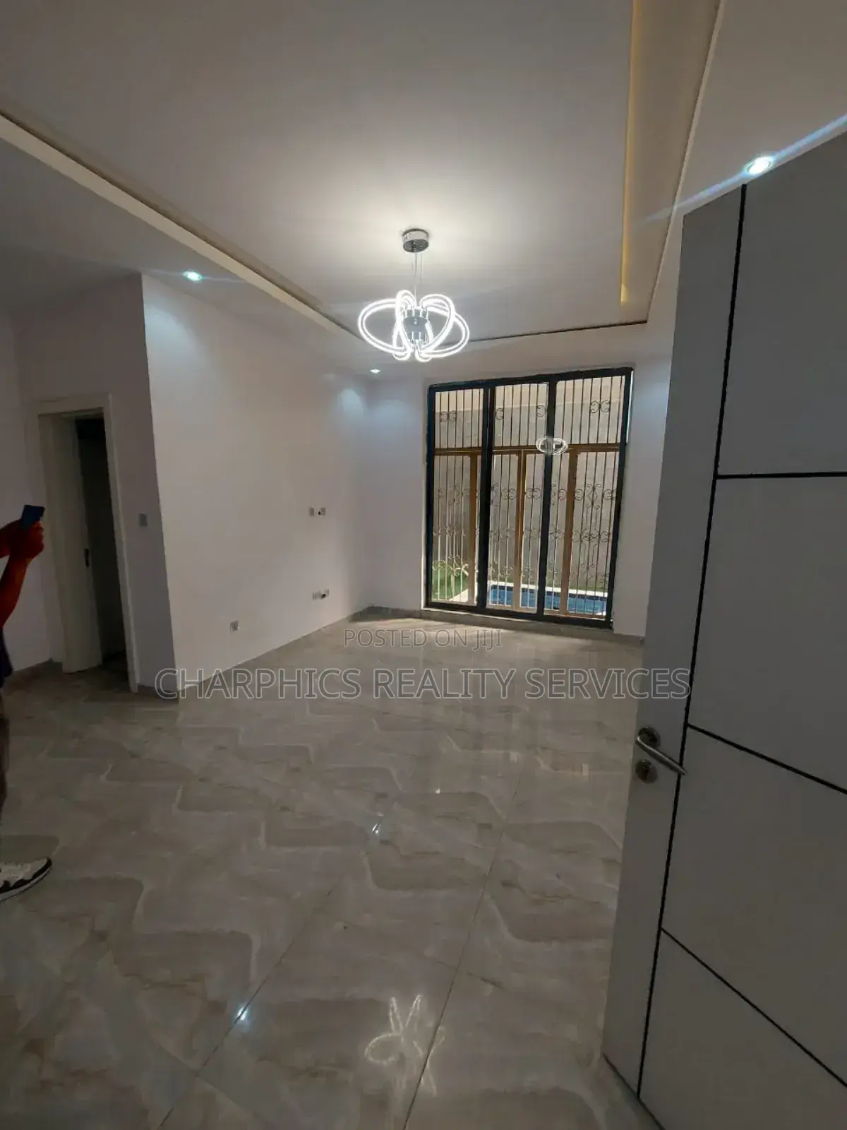 5bdrm Duplex in Magodo for sale in Magodo