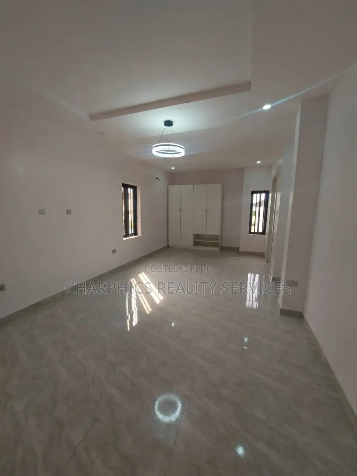 5bdrm Duplex in Magodo for sale in Magodo